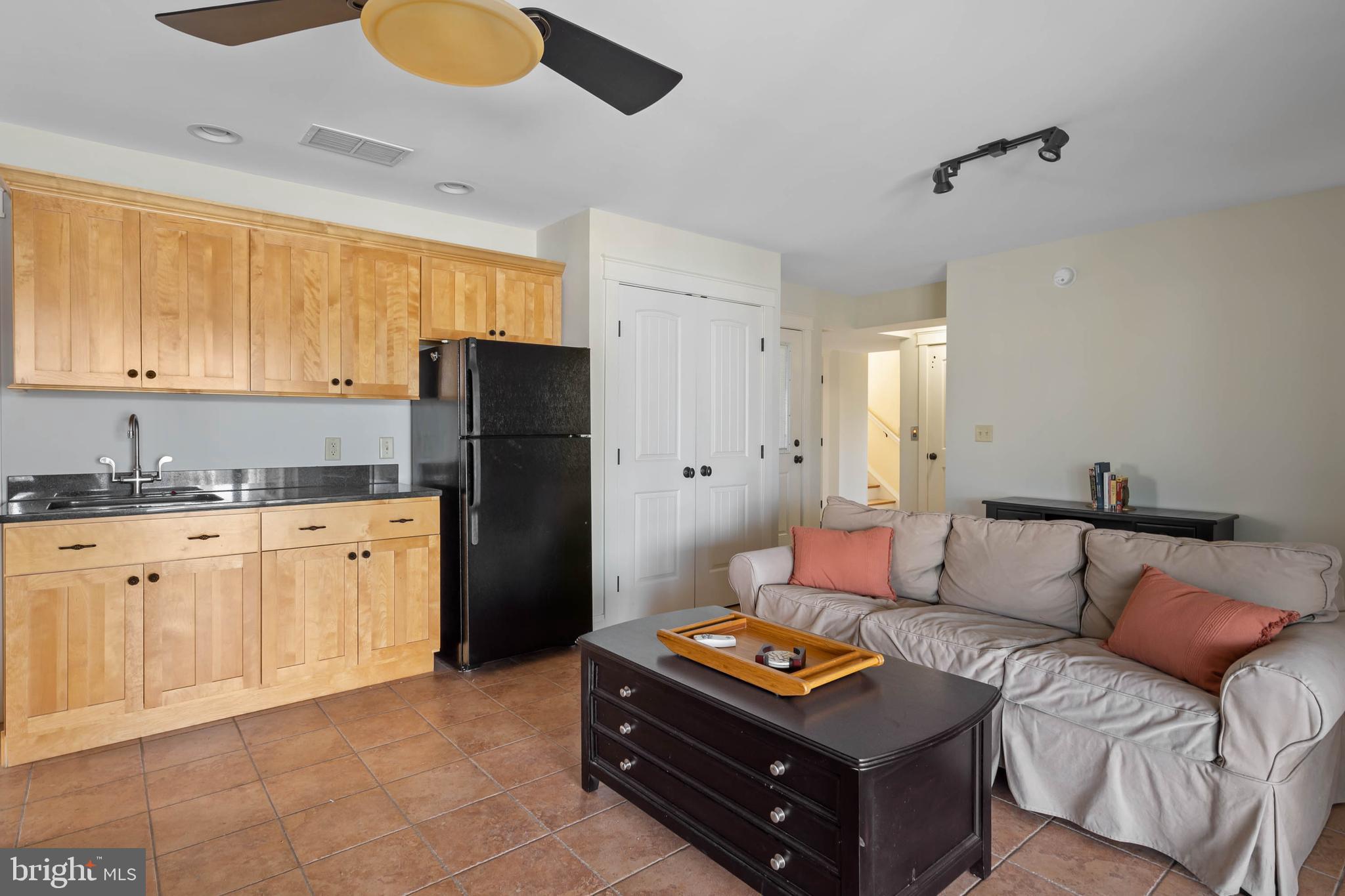 BAY VIEW PARK - Residential