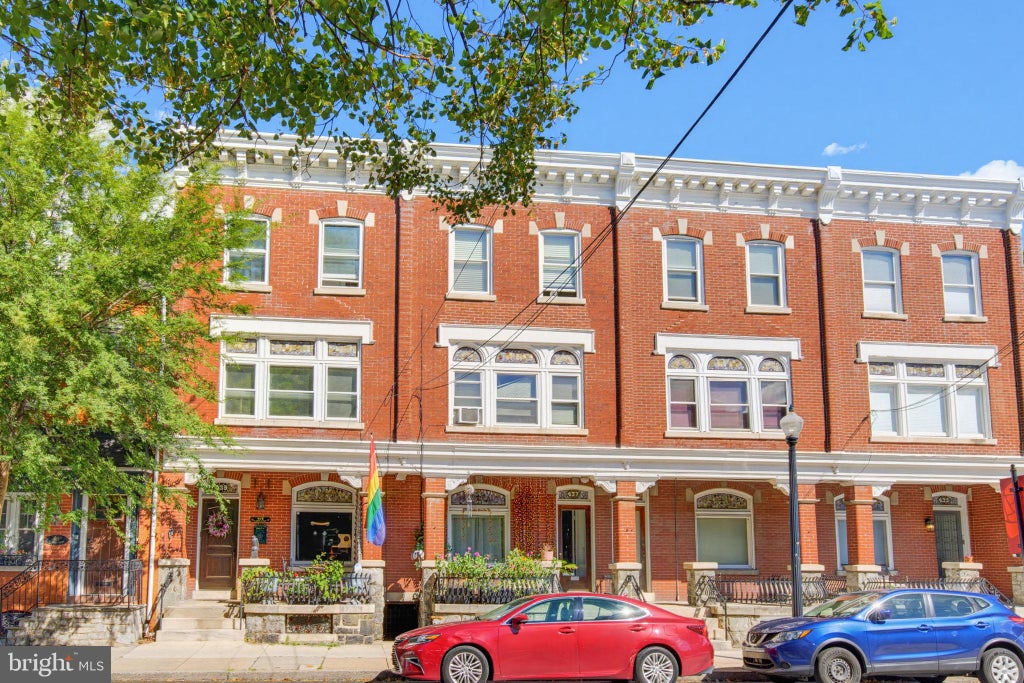 Photo of 437 N Queen Street, LANCASTER, PA 17603 (MLS # PALA2095408)