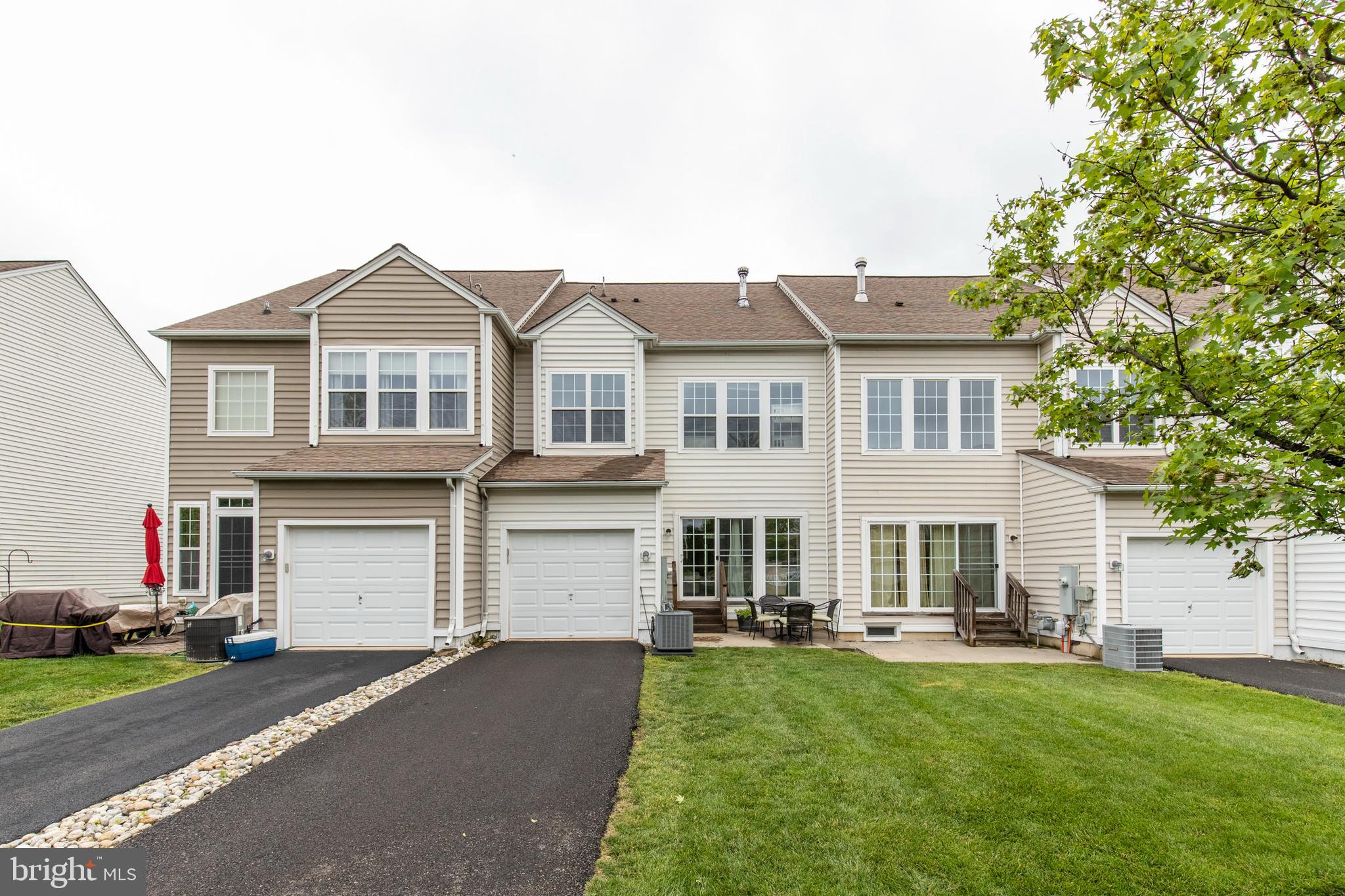 BEDMINSTER SQUARE - Residential Lease