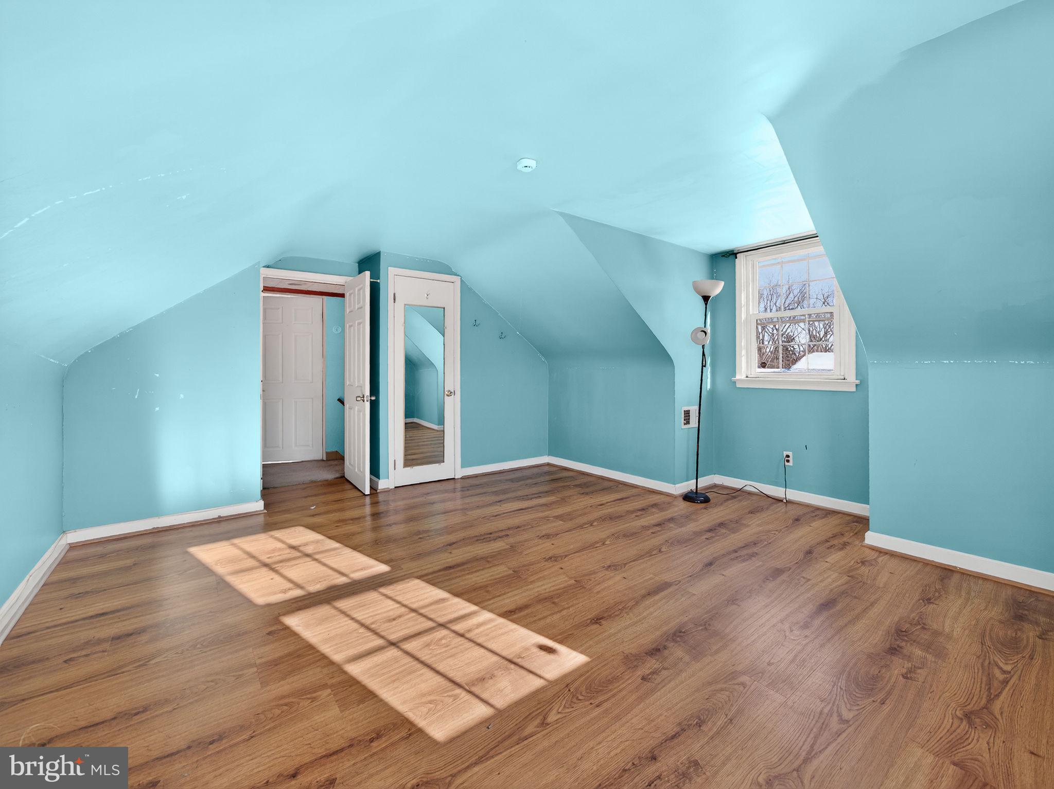 HAMILTON PARK - Residential