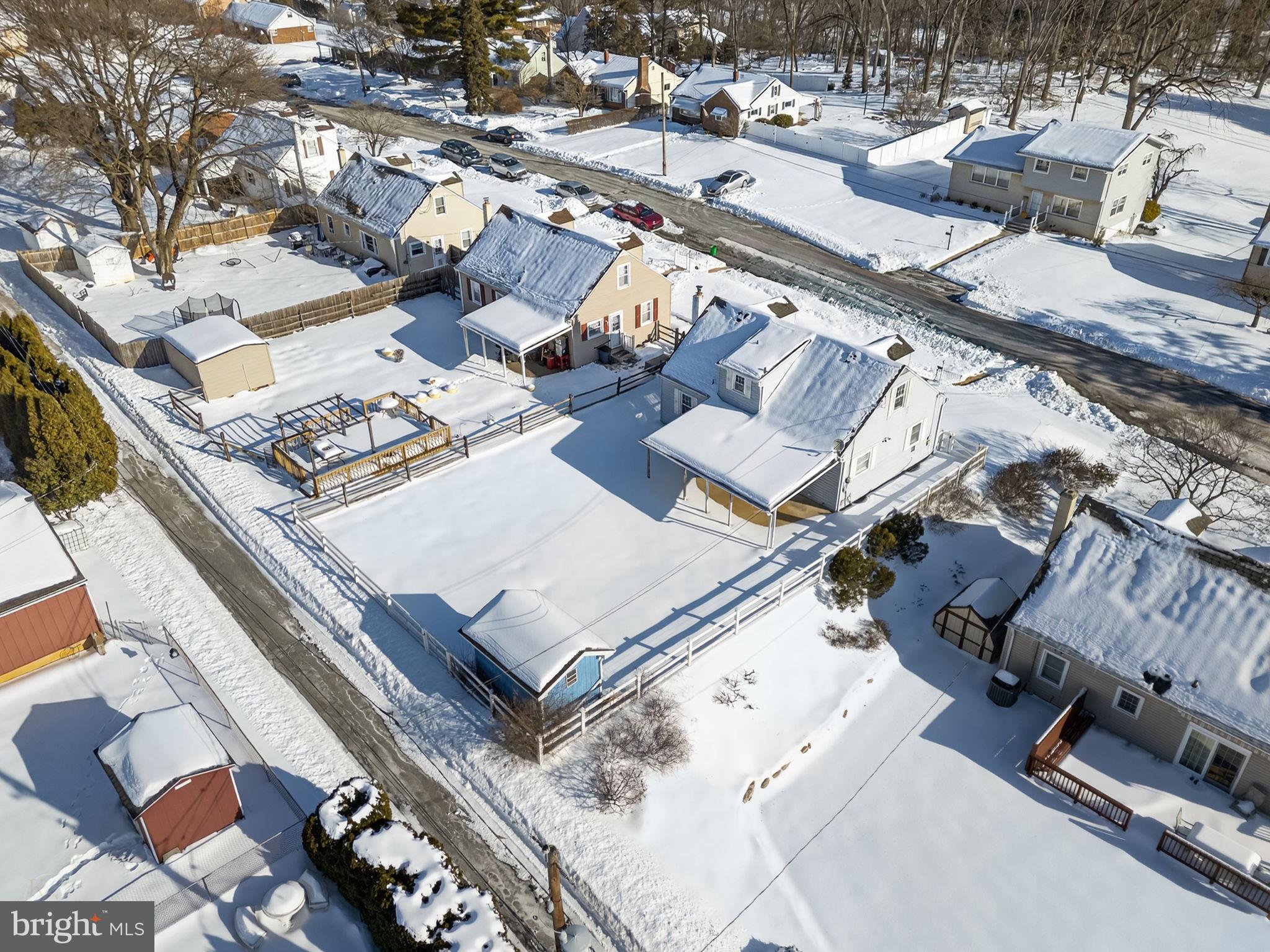 HAMILTON PARK - Residential