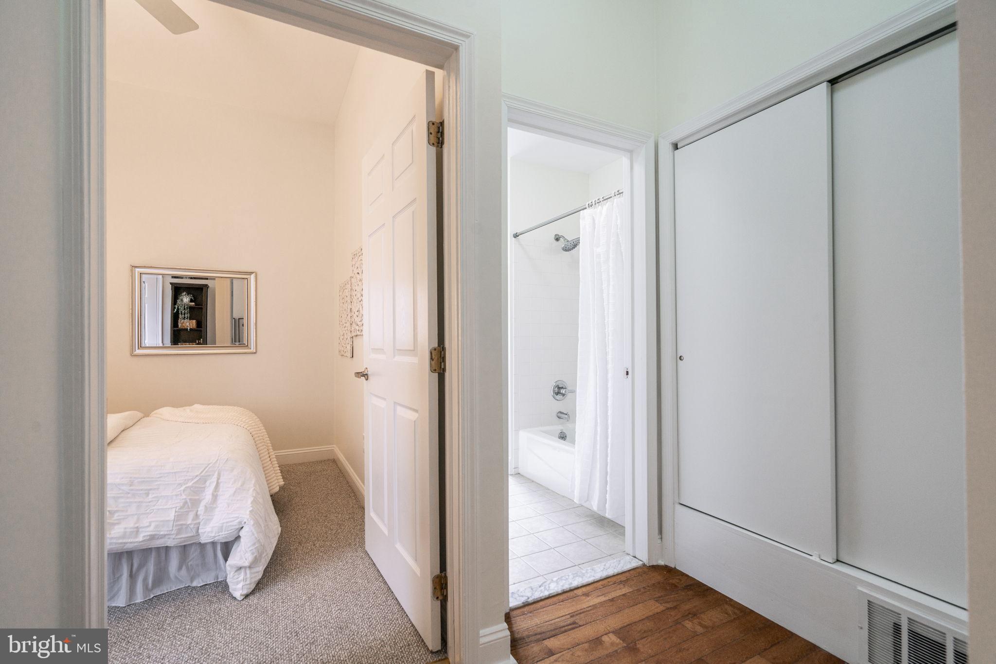 SPRING GARDEN - Residential Lease