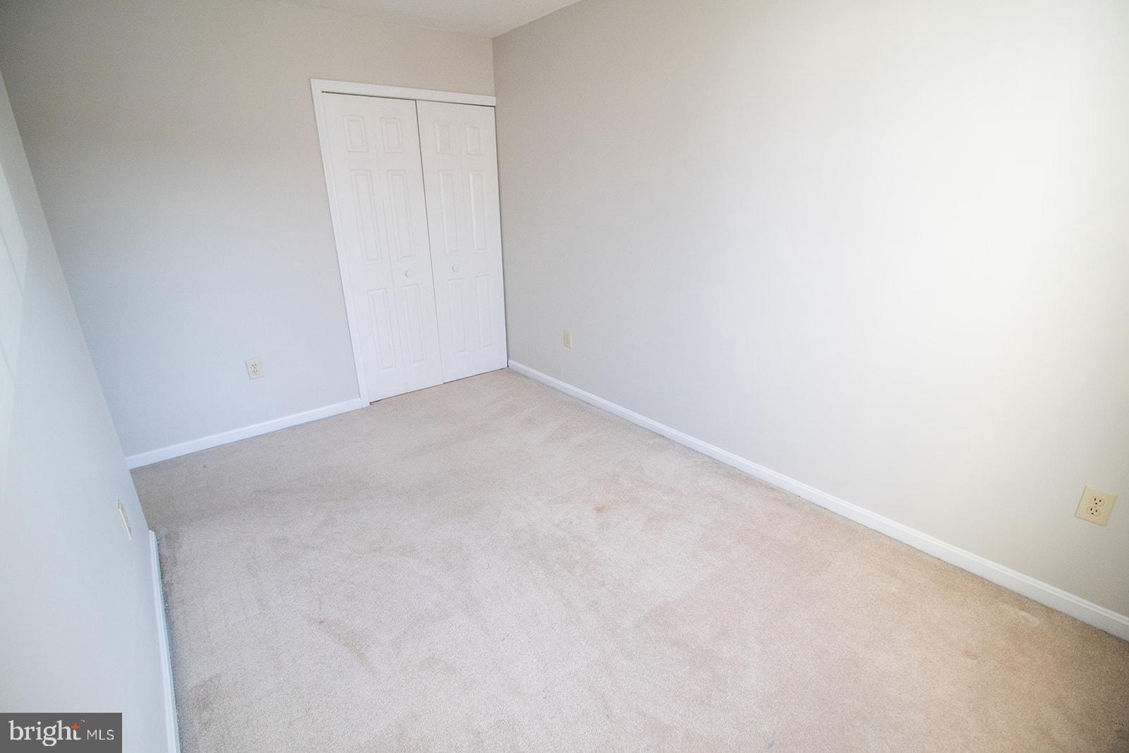 SOUTHGATE CENTER - Residential