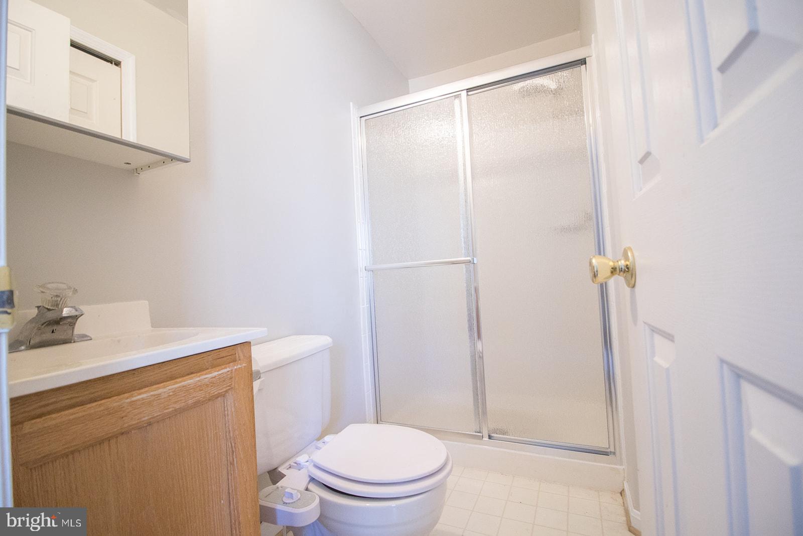 SOUTHGATE CENTER - Residential