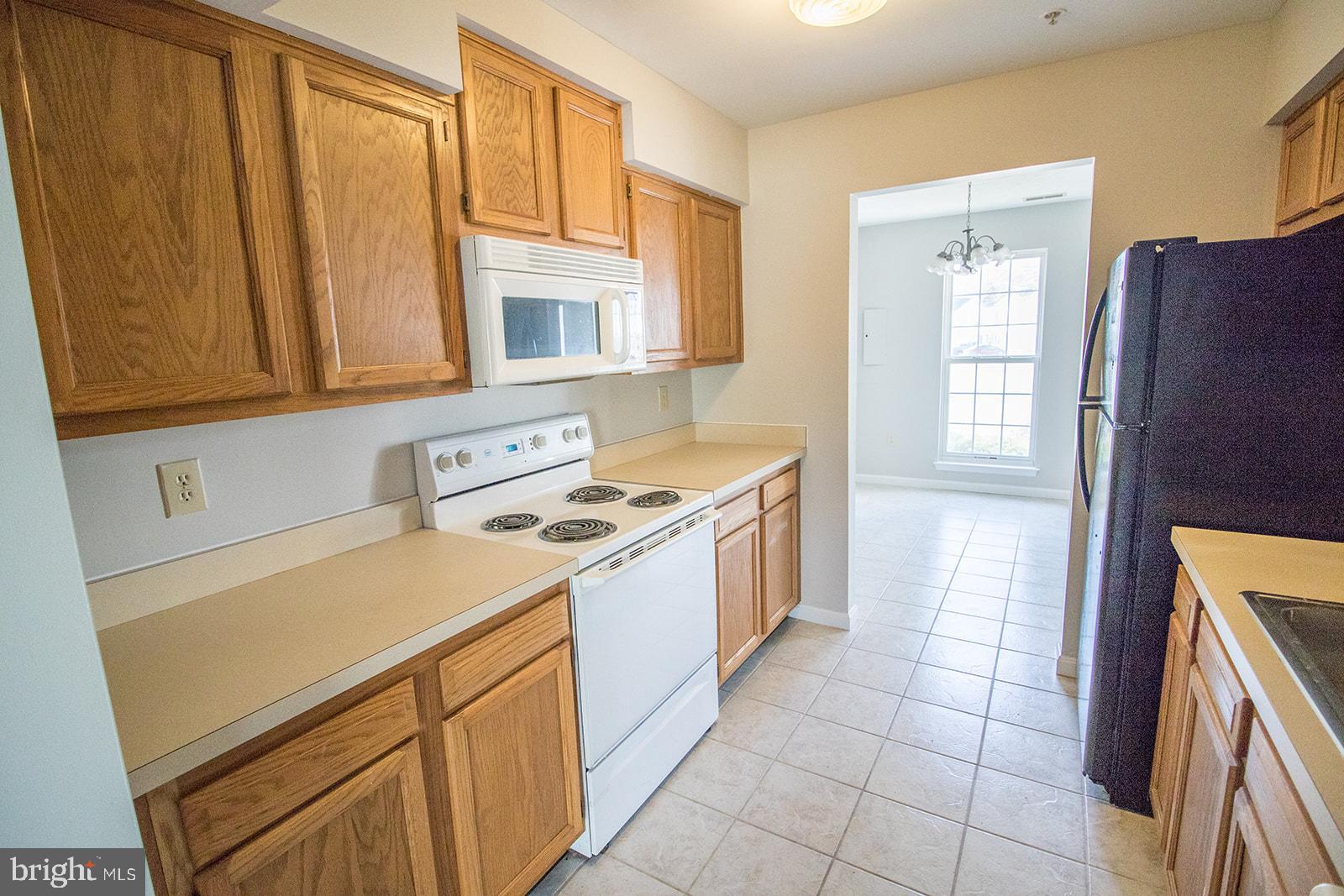 SOUTHGATE CENTER - Residential