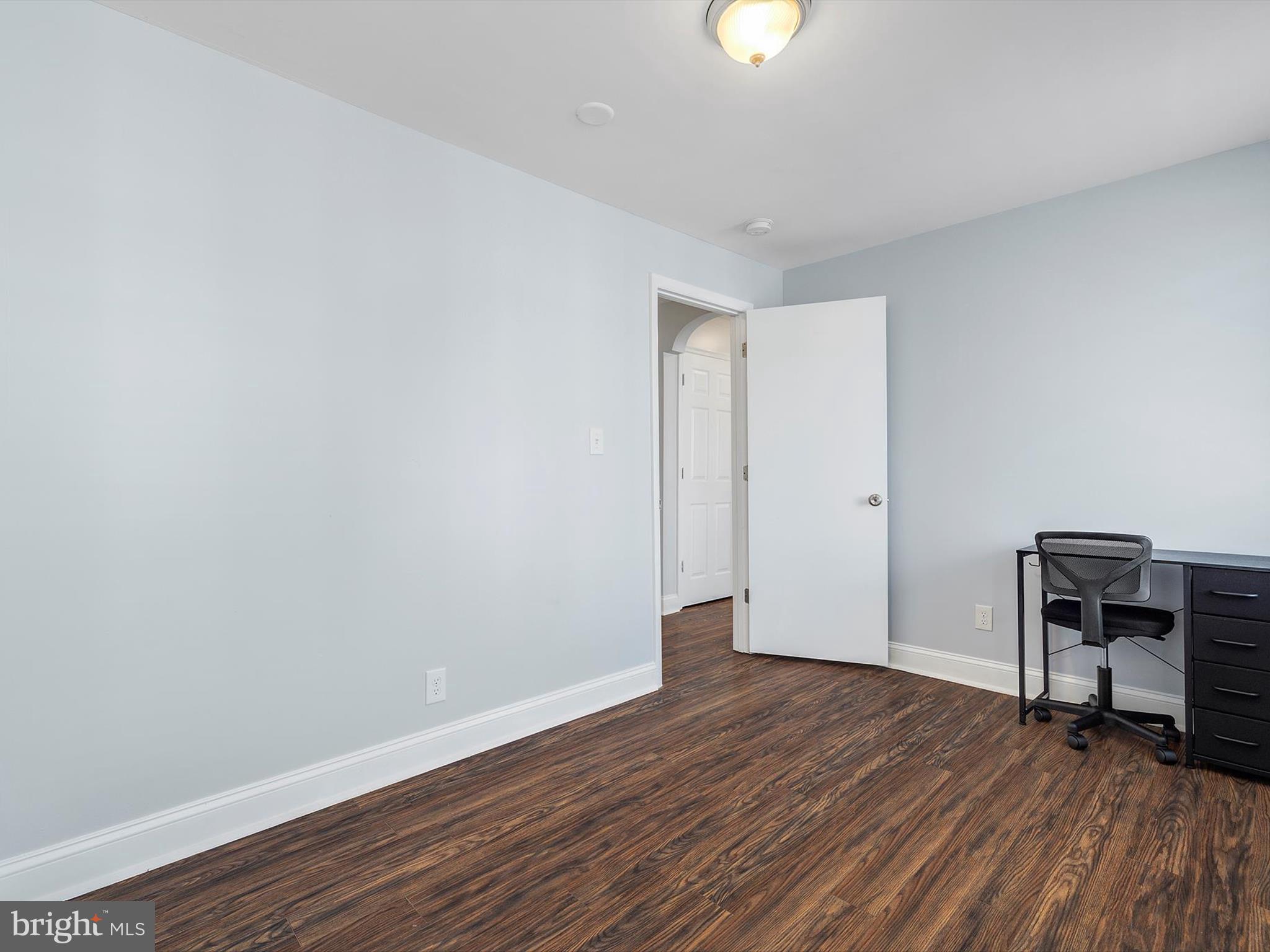 LITTLE ITALY - Residential Lease