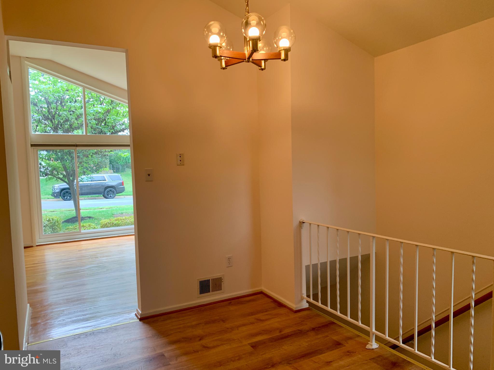 DUNN LORING WOODS - Residential Lease