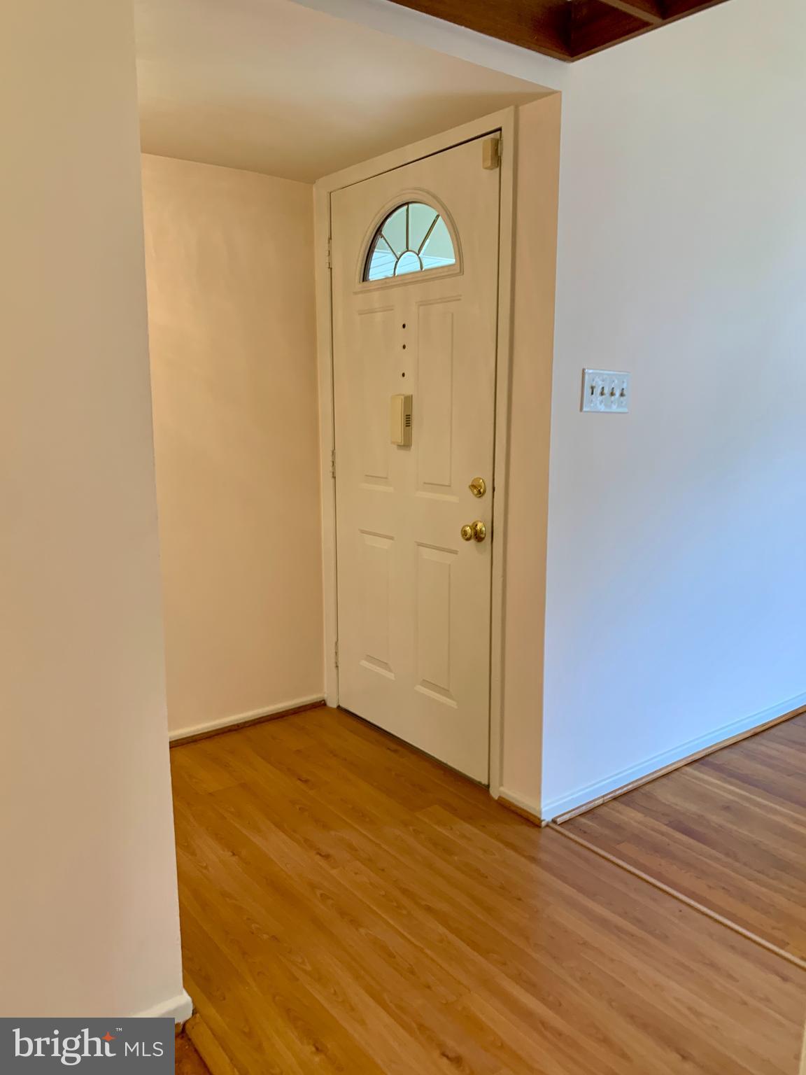 DUNN LORING WOODS - Residential Lease