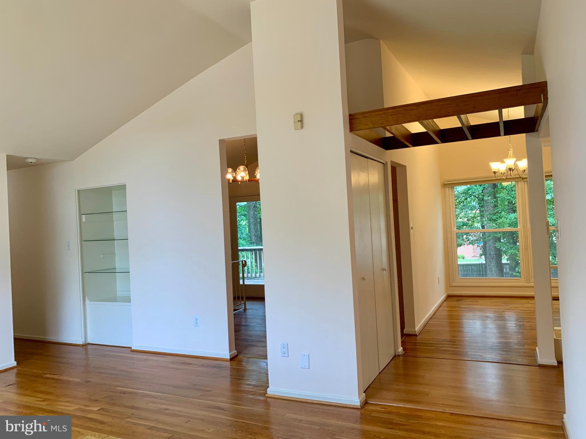 DUNN LORING WOODS - Residential Lease