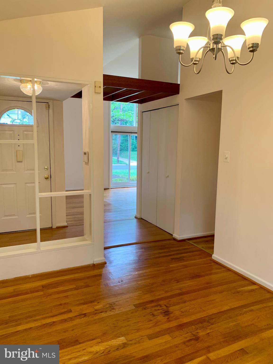 DUNN LORING WOODS - Residential Lease