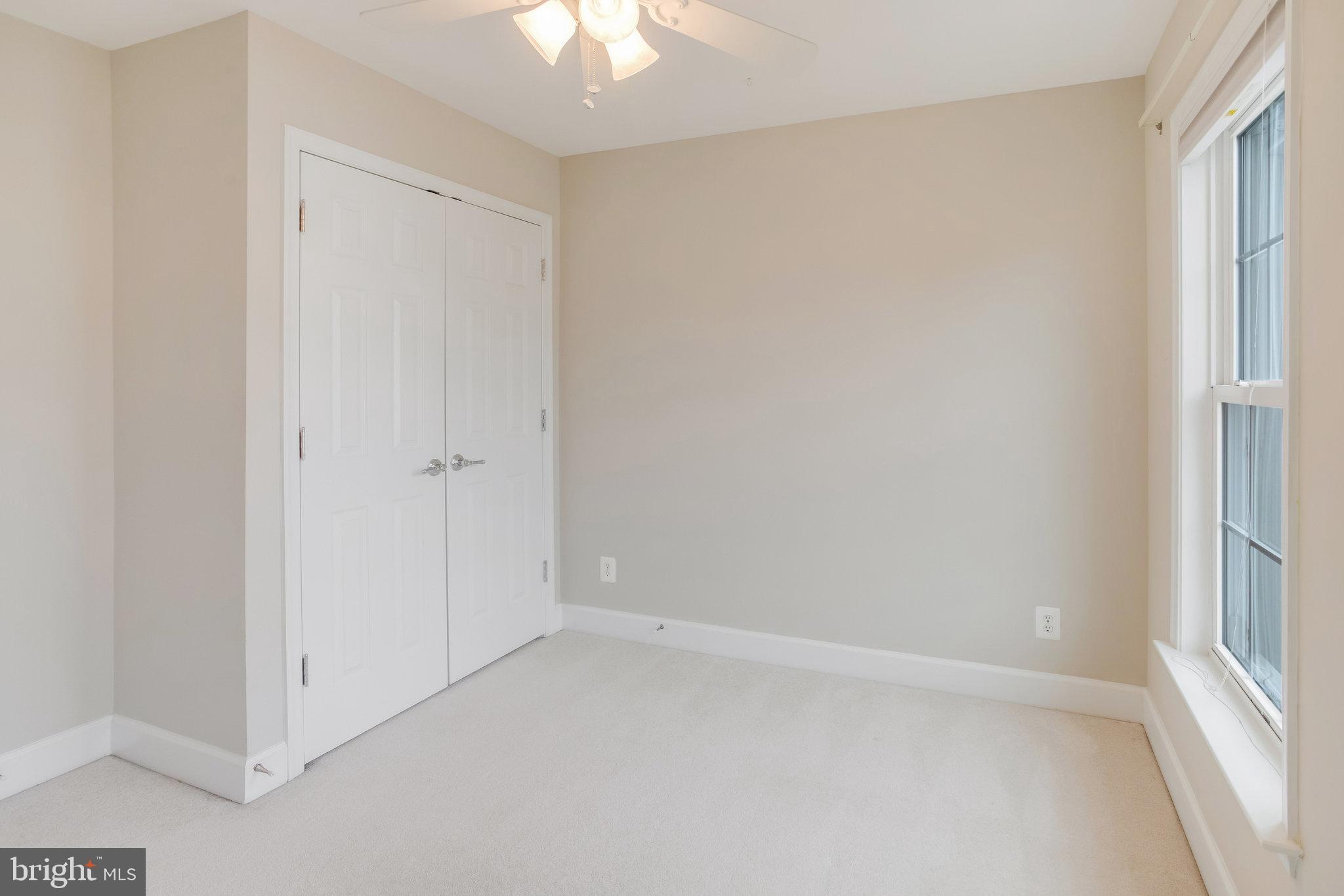 POTOMAC CLUB - Residential Lease