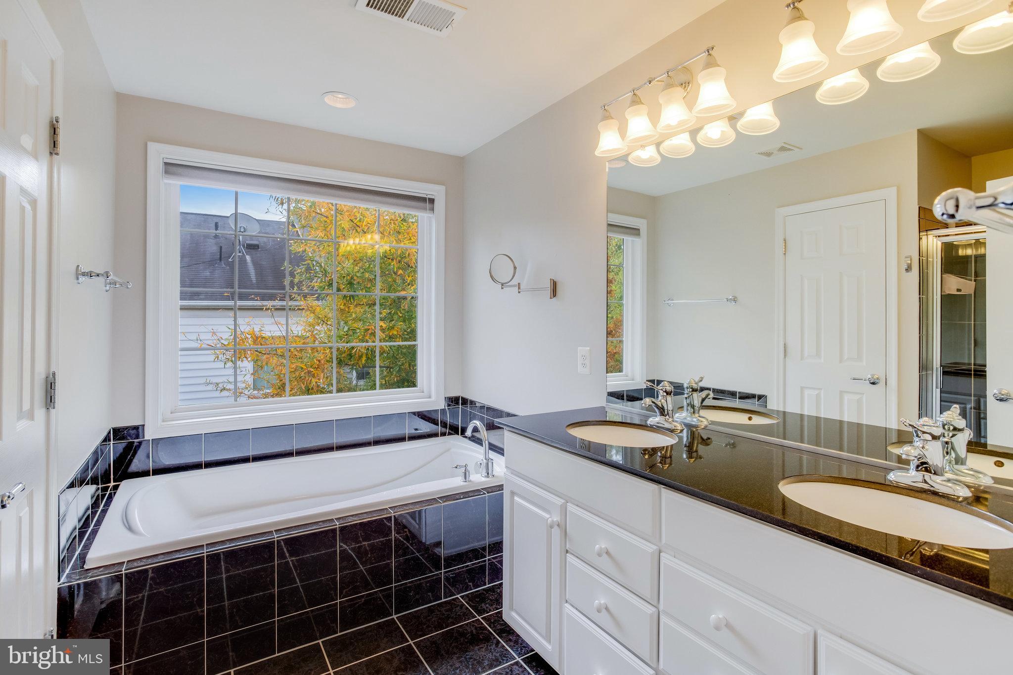 POTOMAC CLUB - Residential Lease