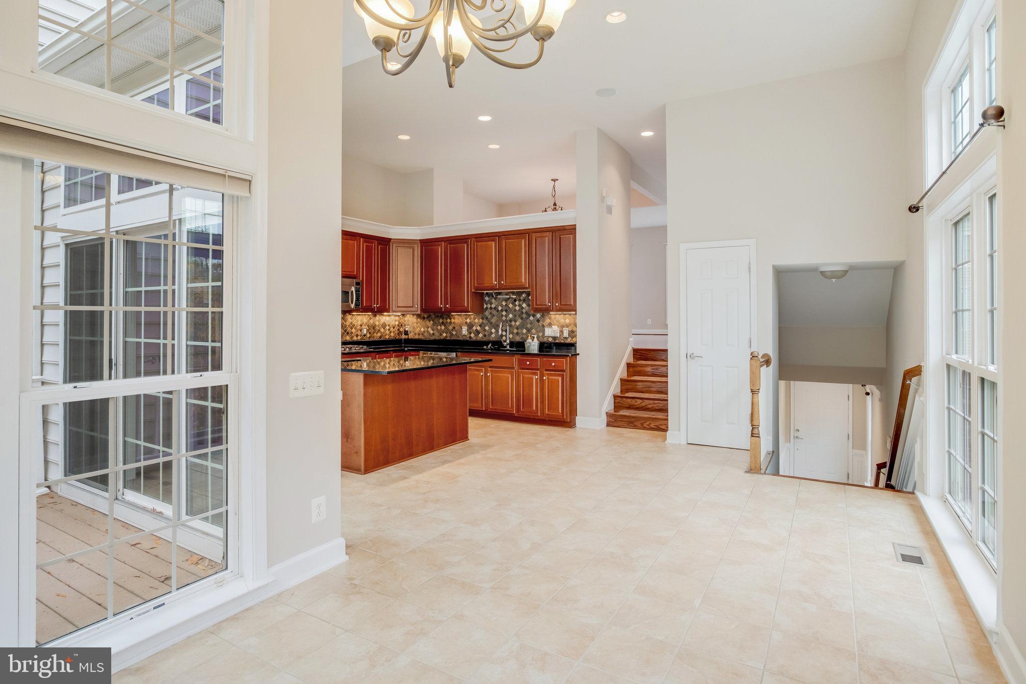 POTOMAC CLUB - Residential Lease