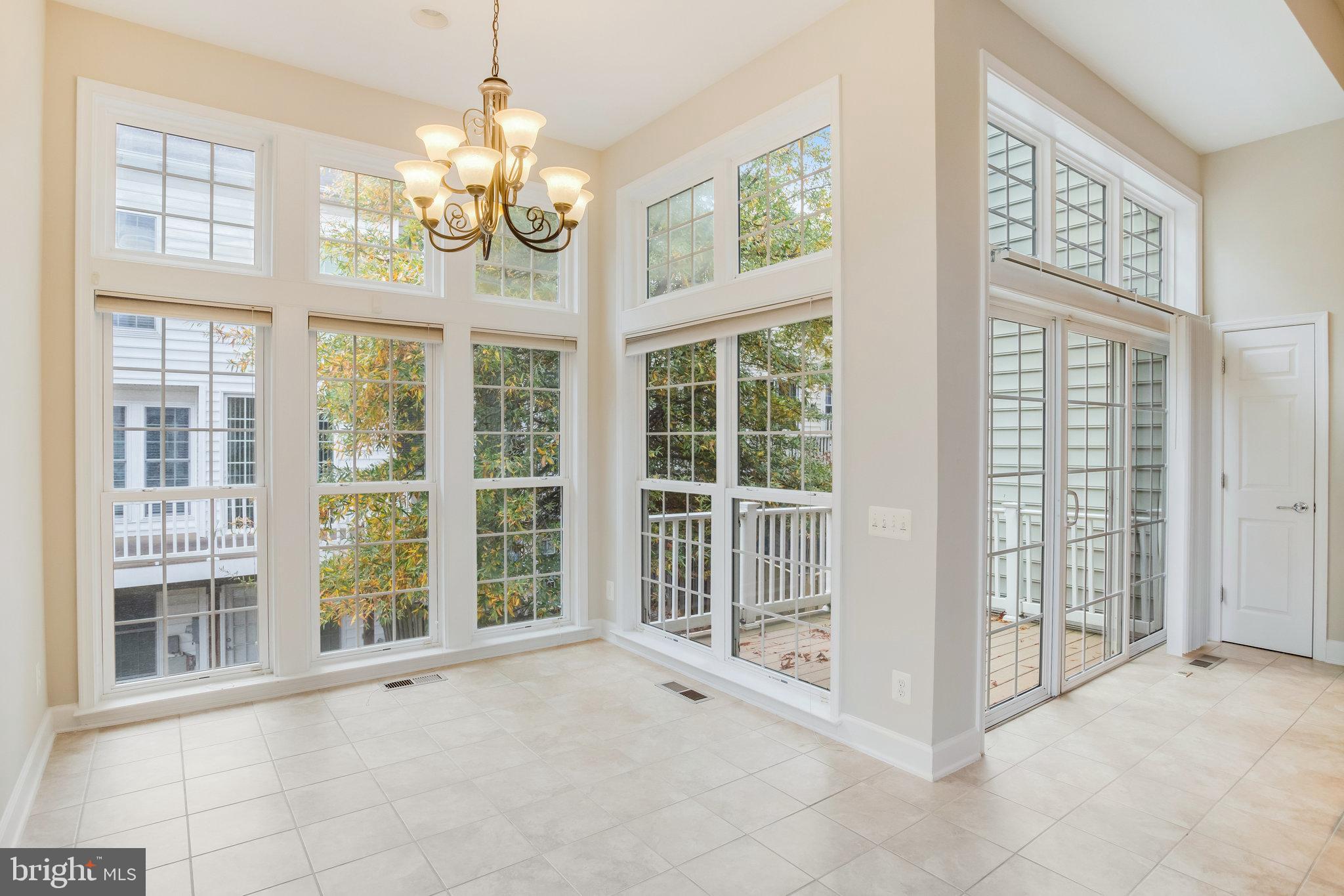 POTOMAC CLUB - Residential Lease