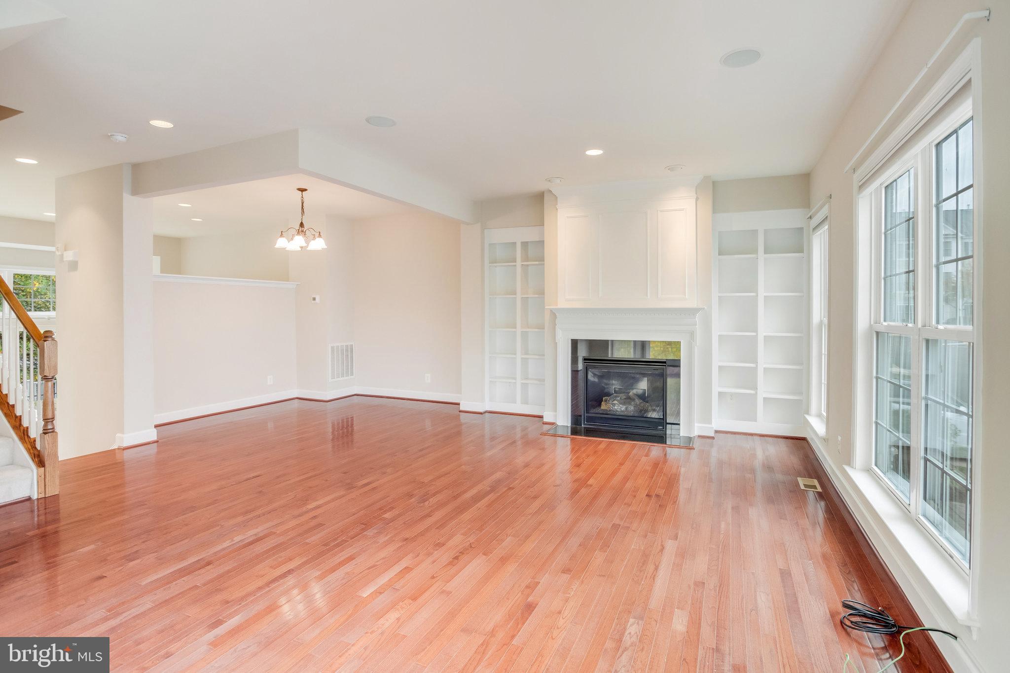 POTOMAC CLUB - Residential Lease