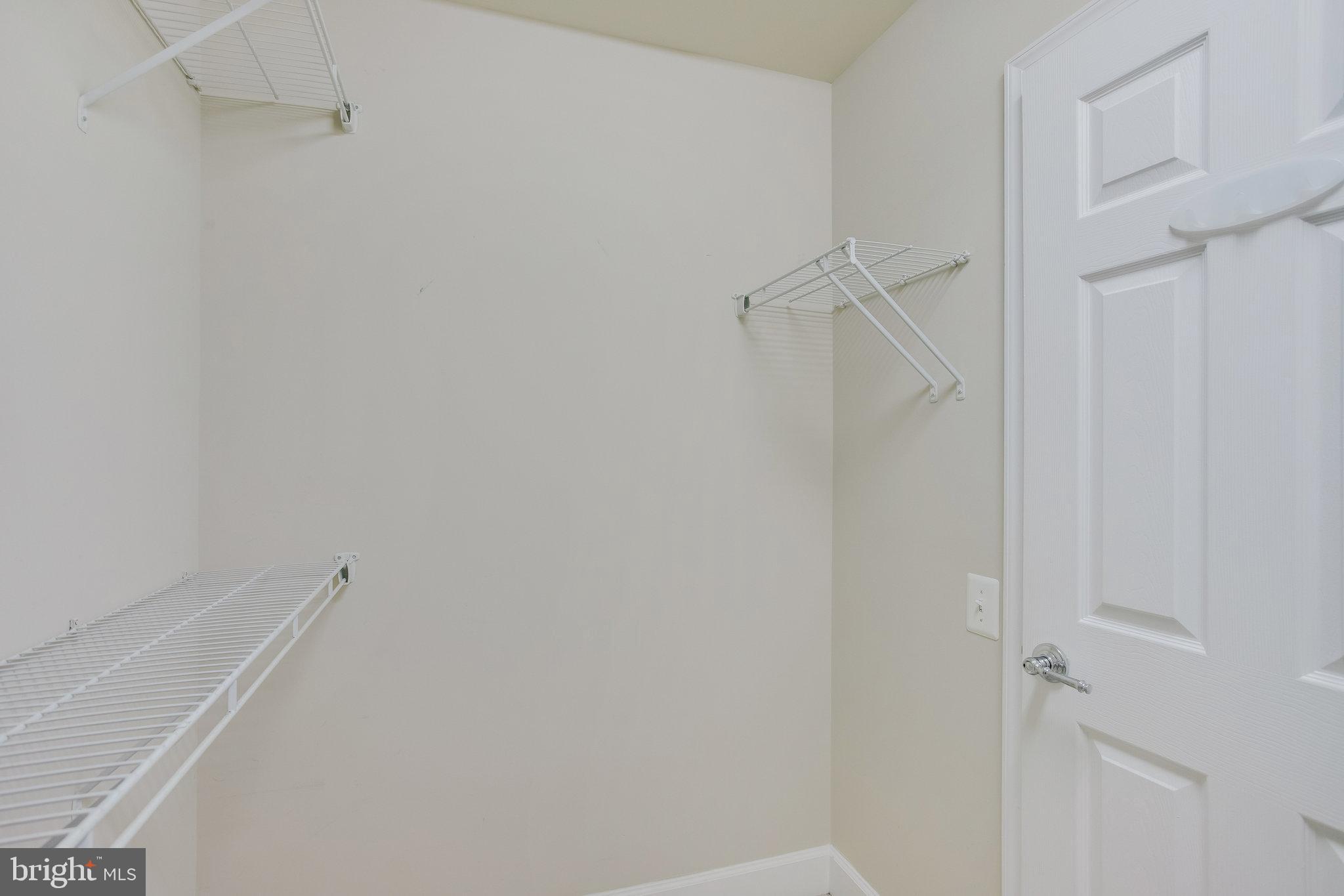 POTOMAC CLUB - Residential Lease