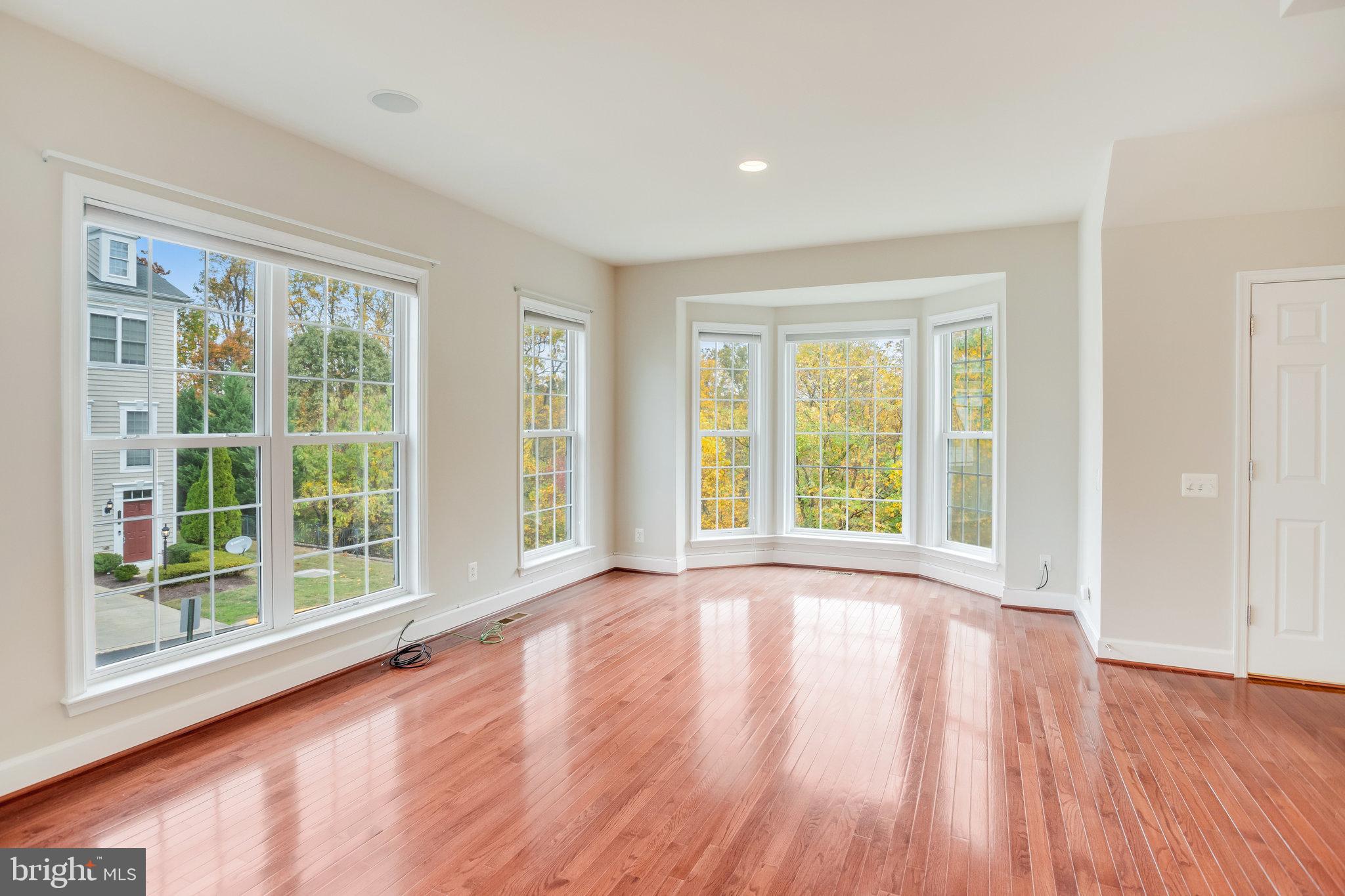 POTOMAC CLUB - Residential Lease