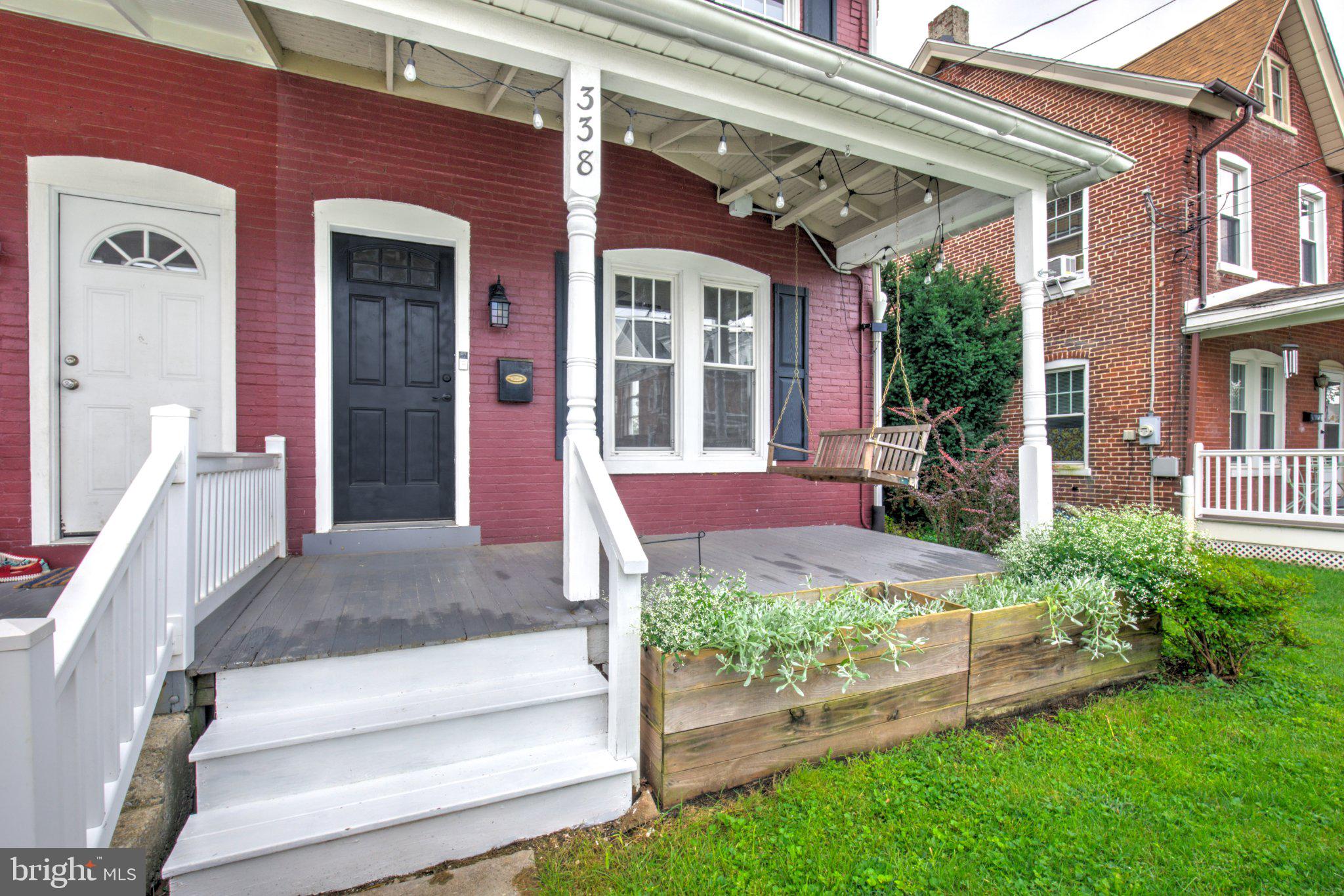 338 E JACKSON STREET