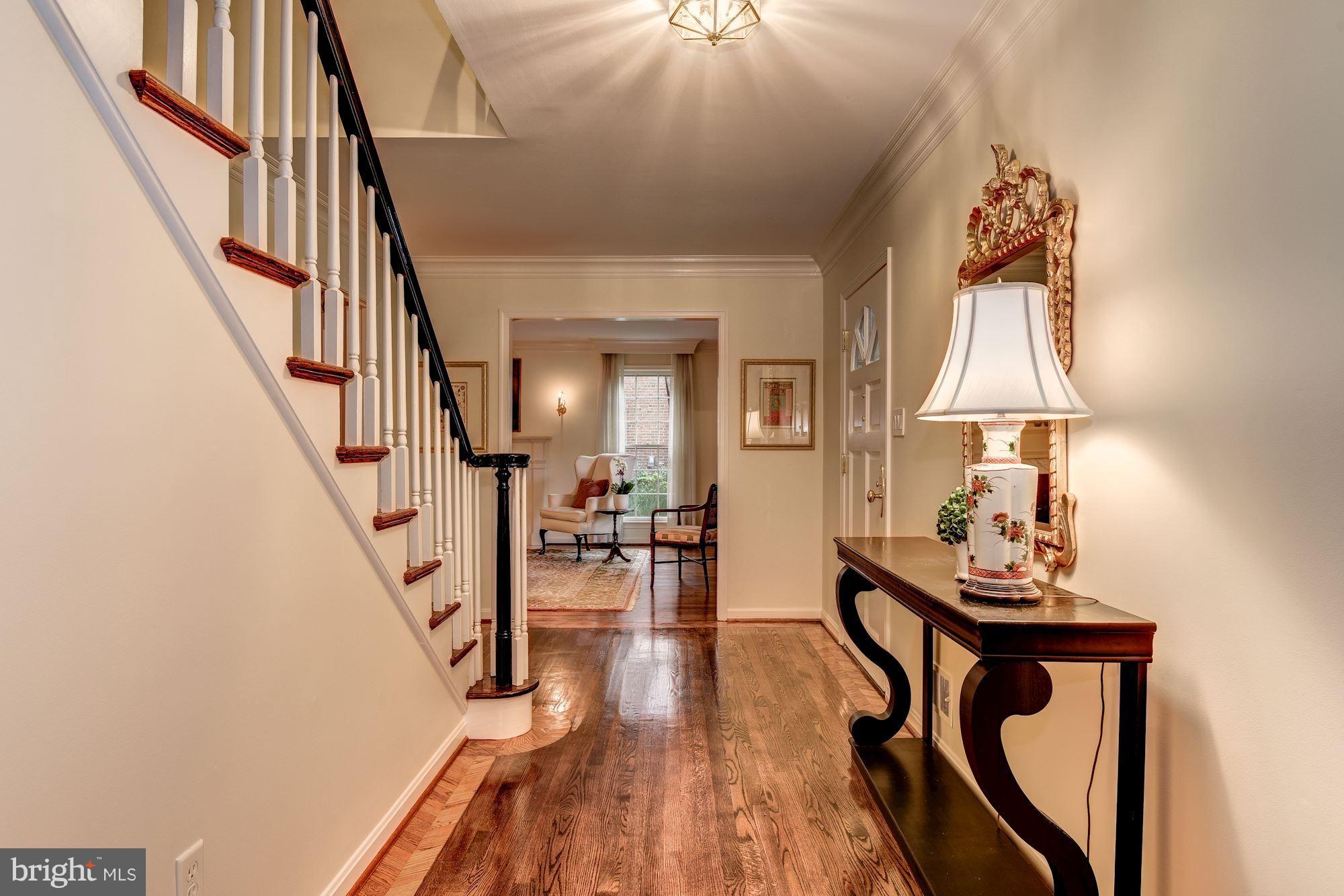 RIVER FALLS - Residential