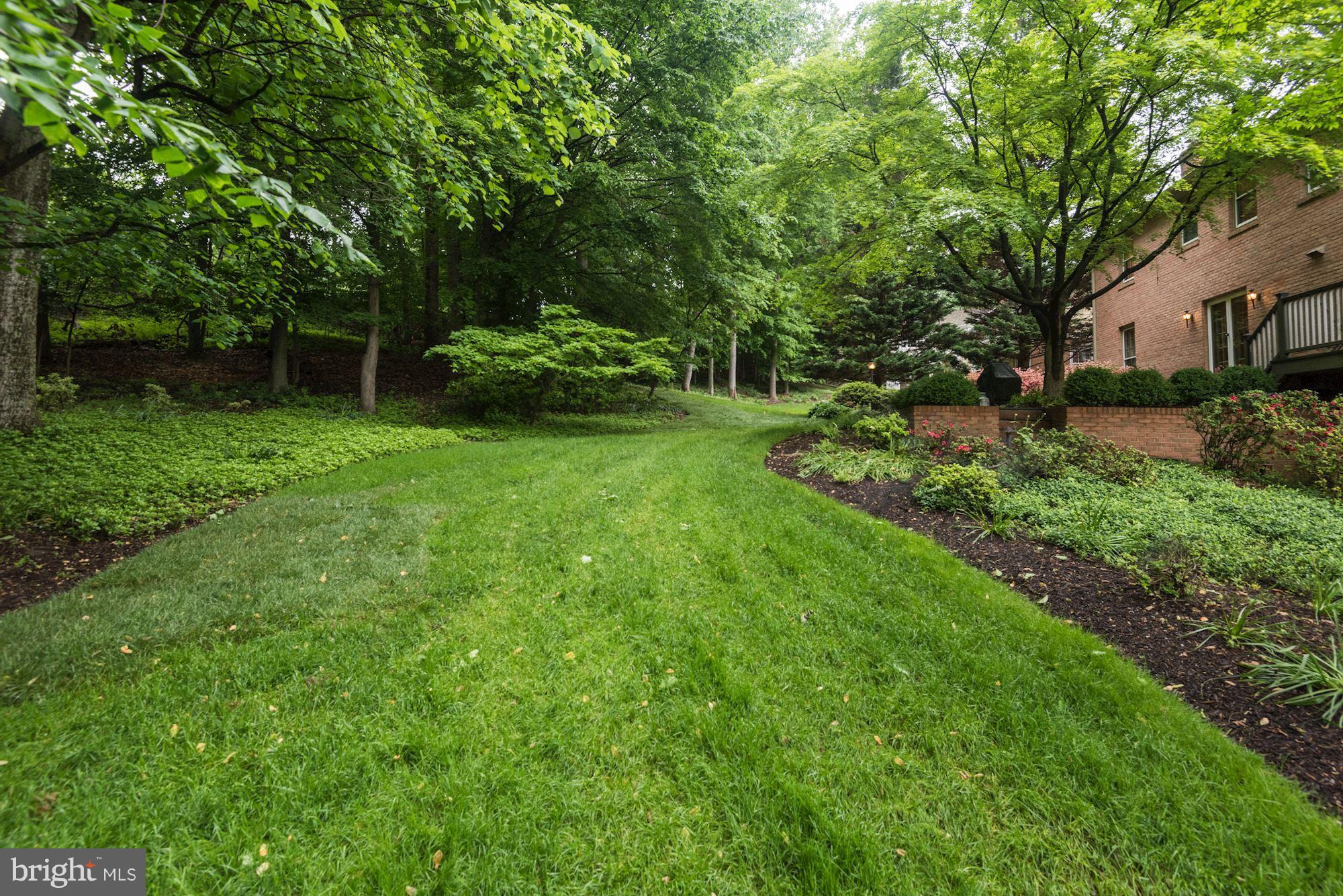 RIVER FALLS - Residential