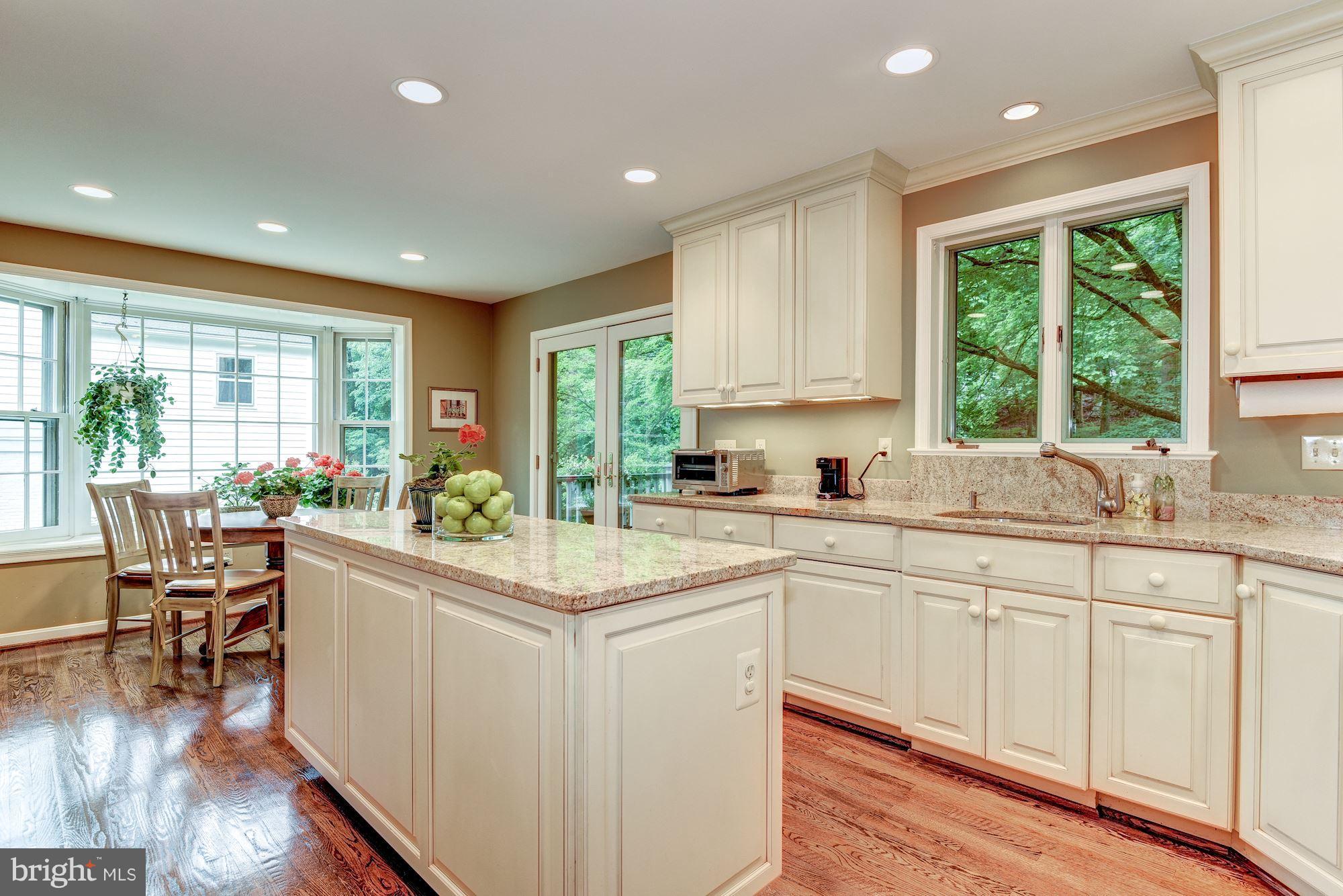 RIVER FALLS - Residential