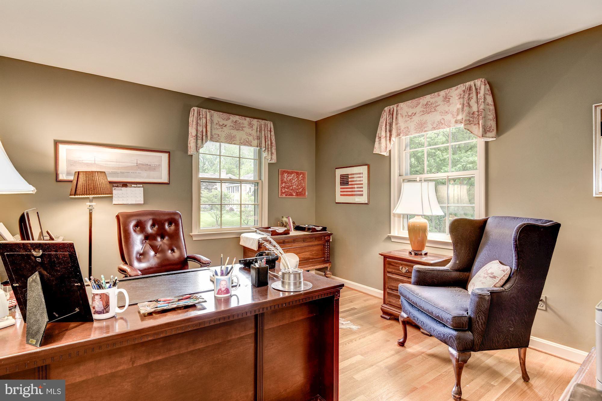 RIVER FALLS - Residential