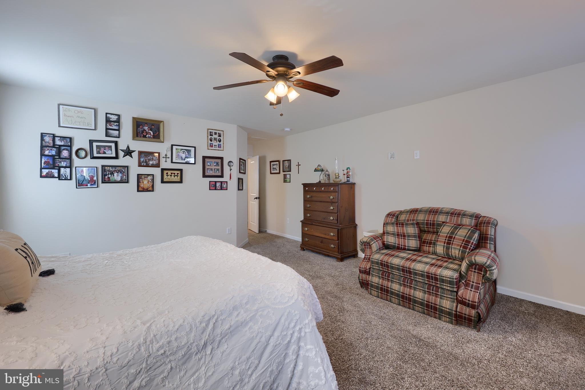 RUSSETT FARMS - Residential