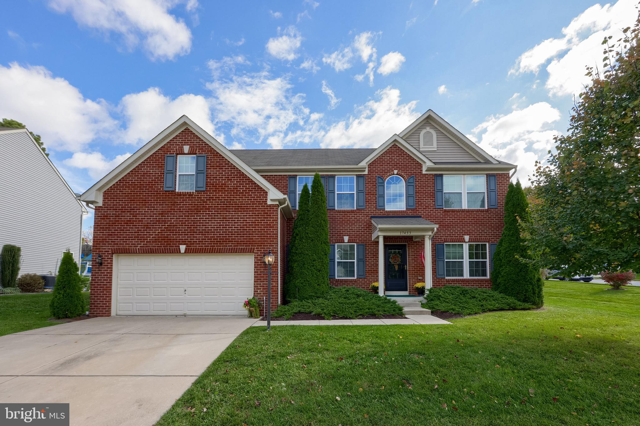 RUSSETT FARMS - Residential