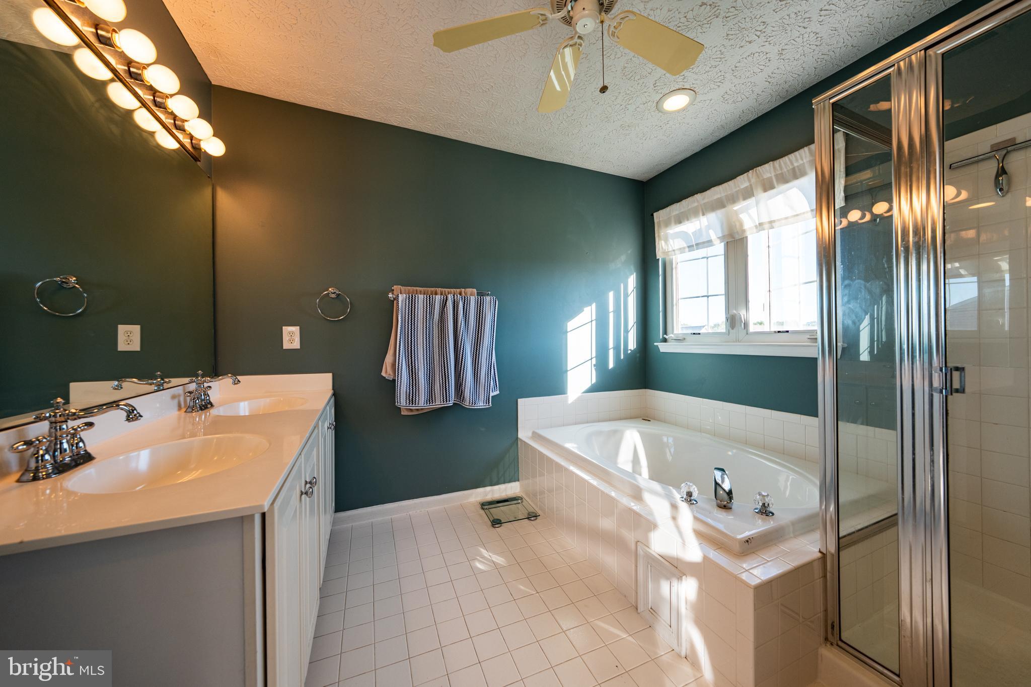 PERRY HALL FARMS - Residential