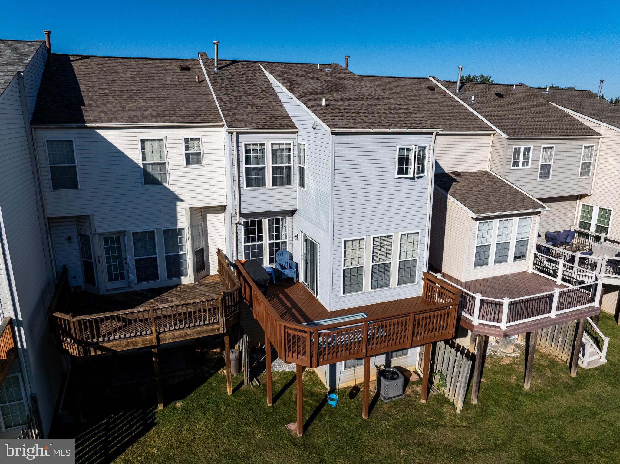 PERRY HALL FARMS - Residential