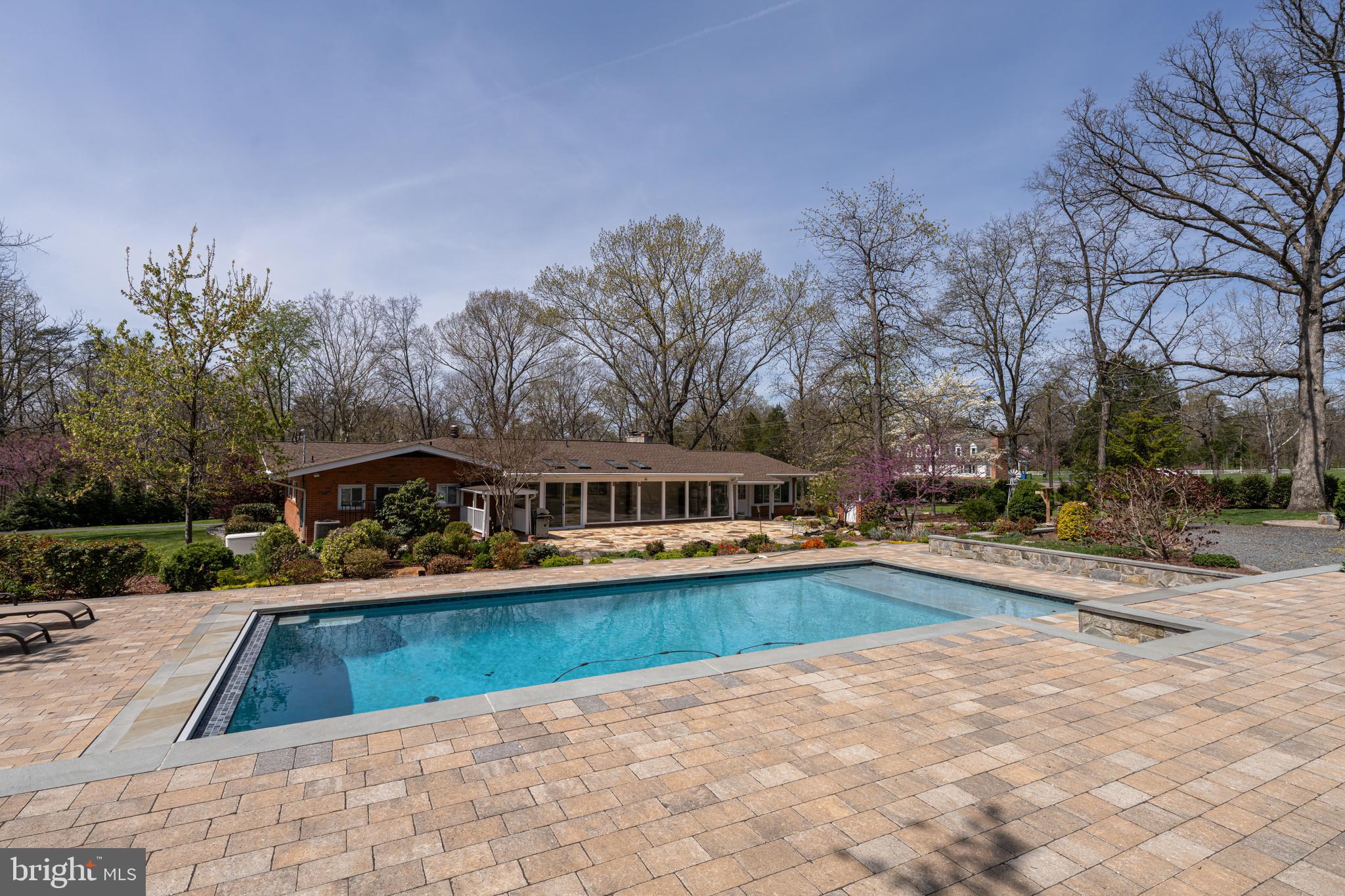 BULL RUN ESTATES - Residential