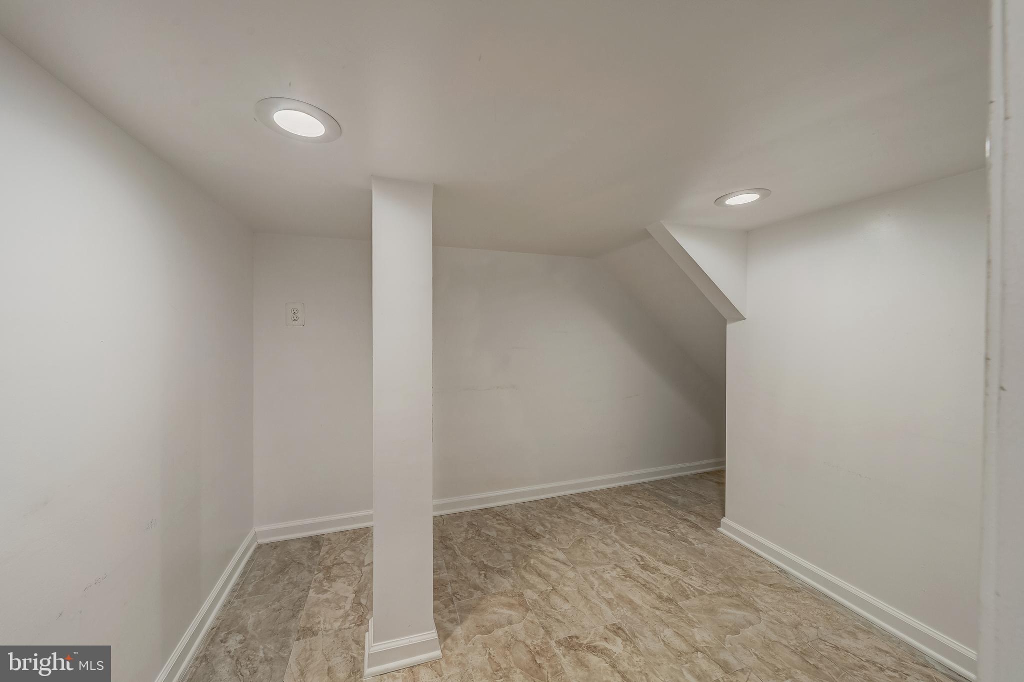 BULL RUN ESTATES - Residential