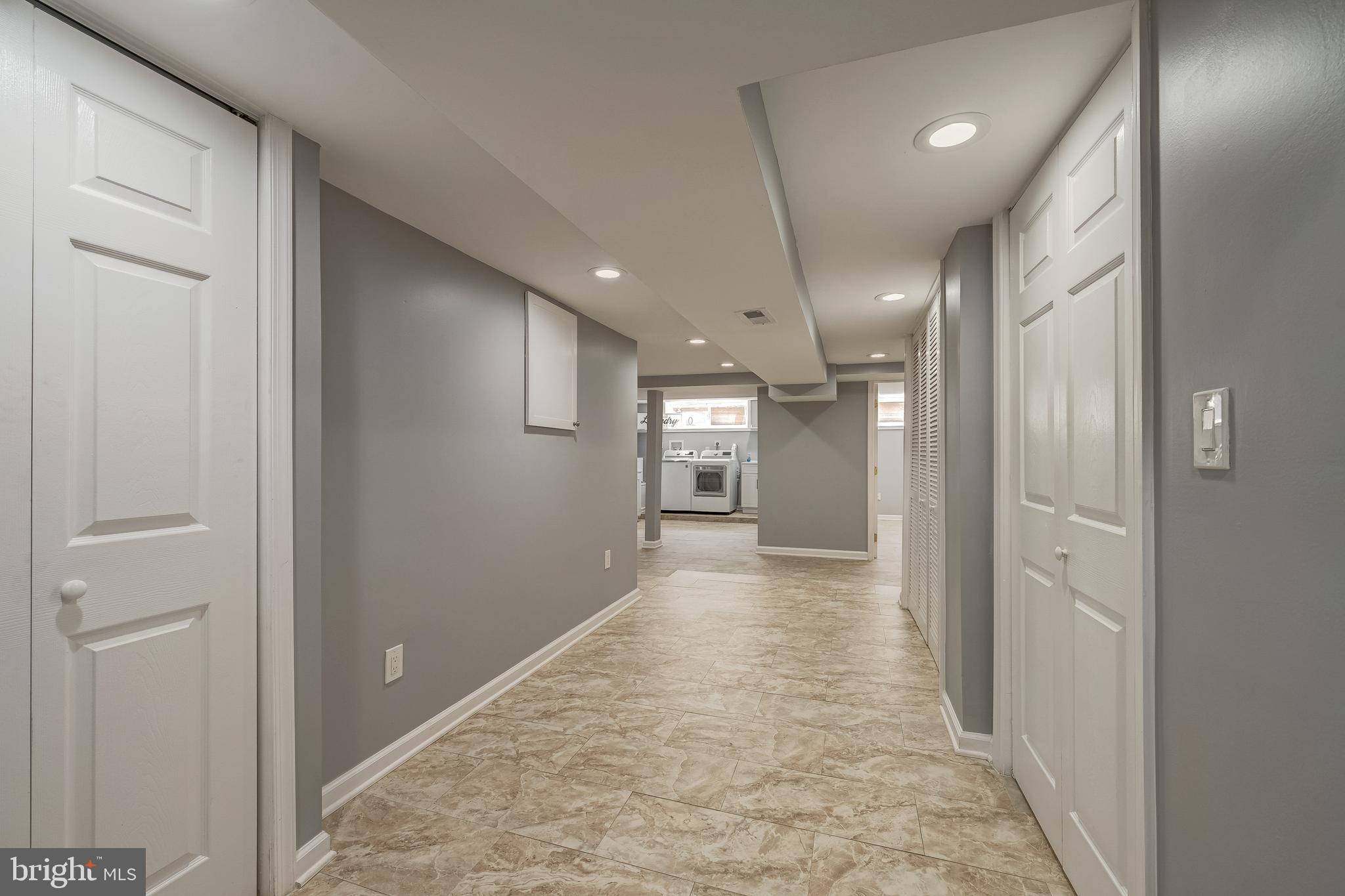 BULL RUN ESTATES - Residential