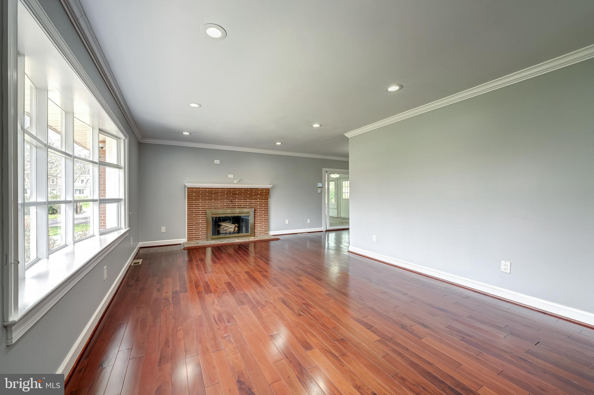 BULL RUN ESTATES - Residential