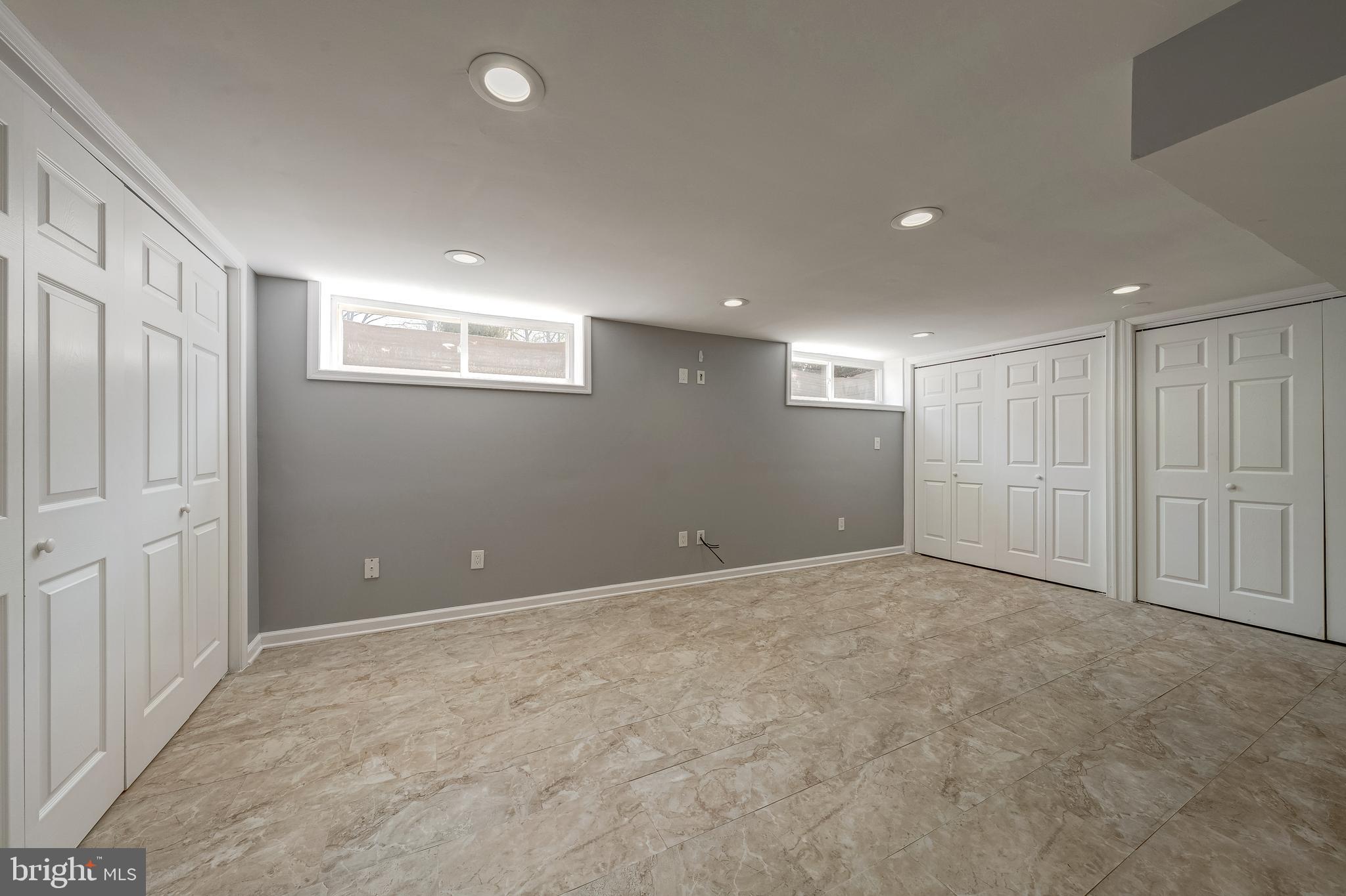 BULL RUN ESTATES - Residential