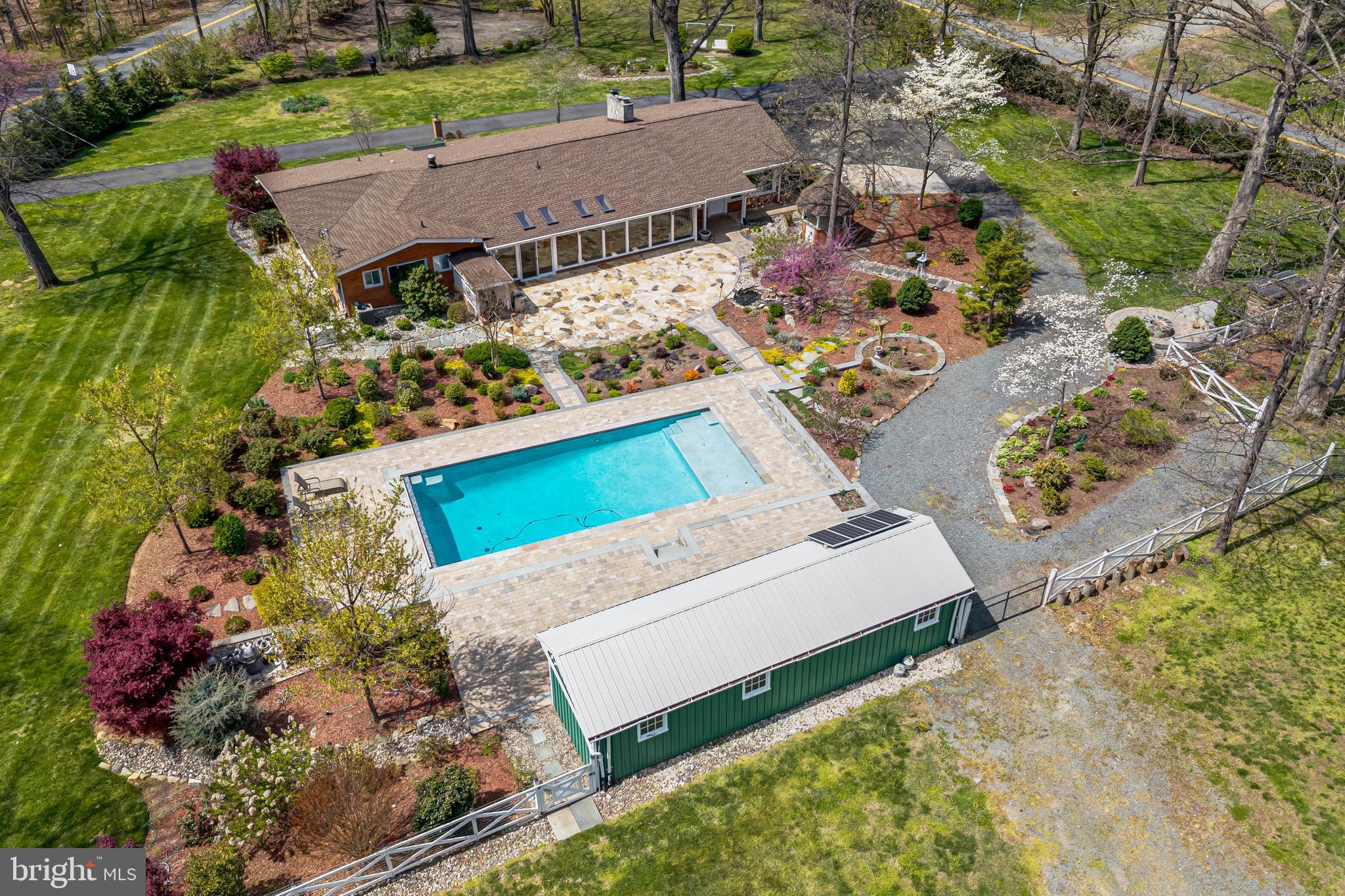 BULL RUN ESTATES - Residential