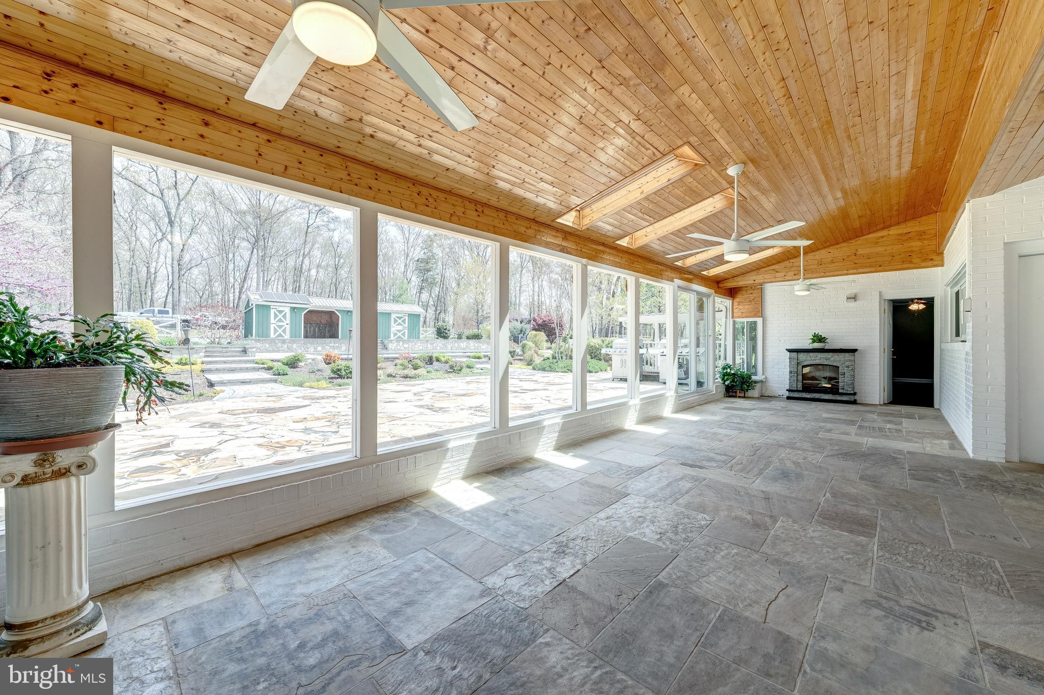 BULL RUN ESTATES - Residential