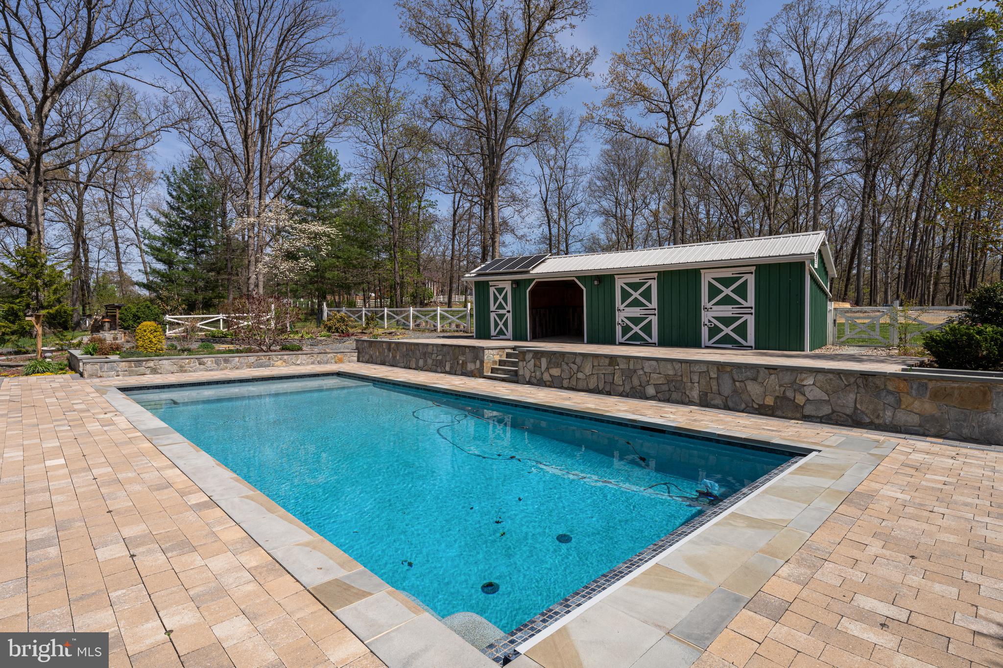 BULL RUN ESTATES - Residential