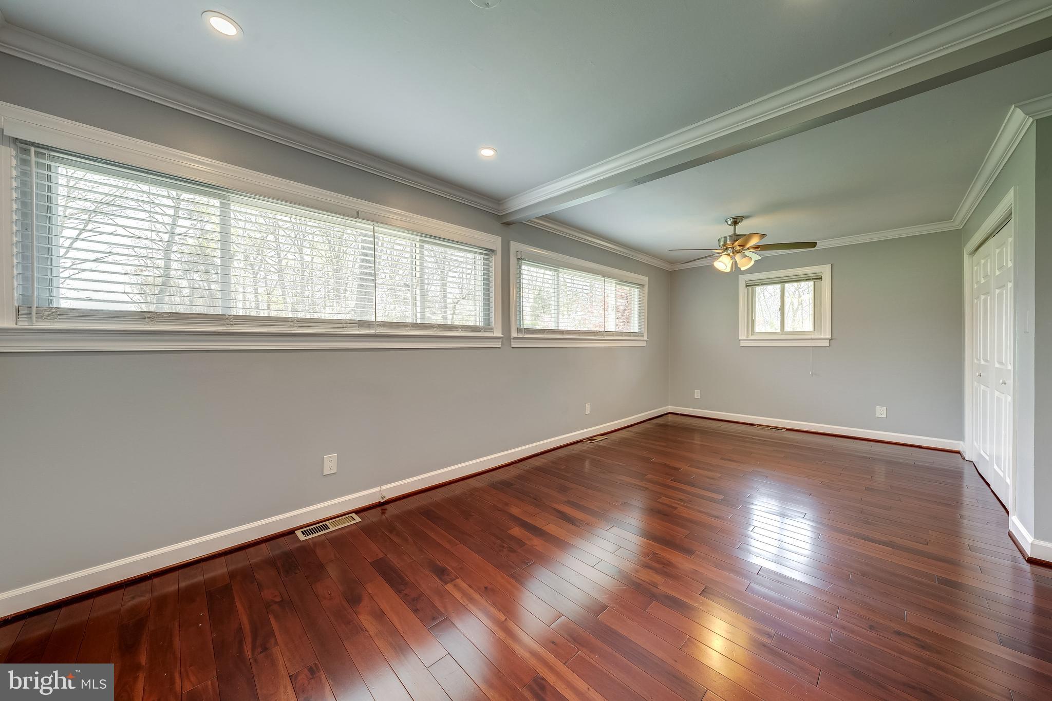 BULL RUN ESTATES - Residential