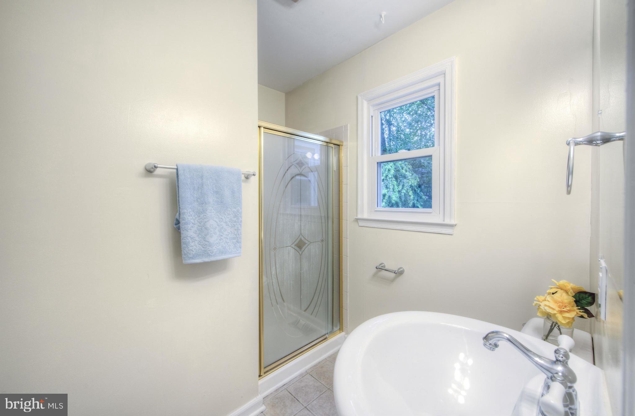 HICKORY RIDGE - Residential