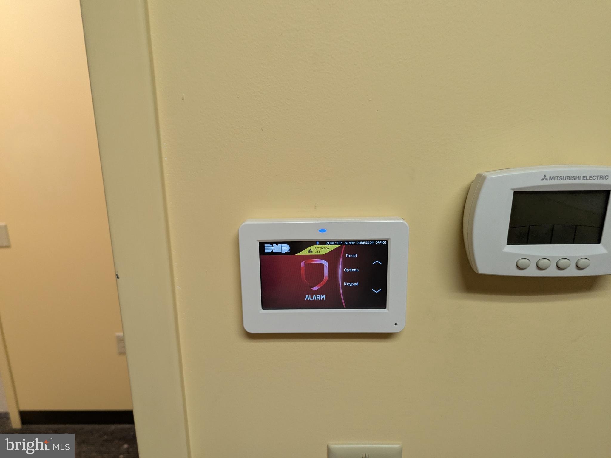 MERIDIAN POINTE - Commercial Lease