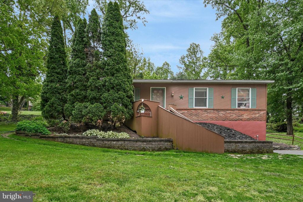 Photo of 456 Martic Heights Drive, HOLTWOOD, PA 17532 (MLS # PALA2087722)
