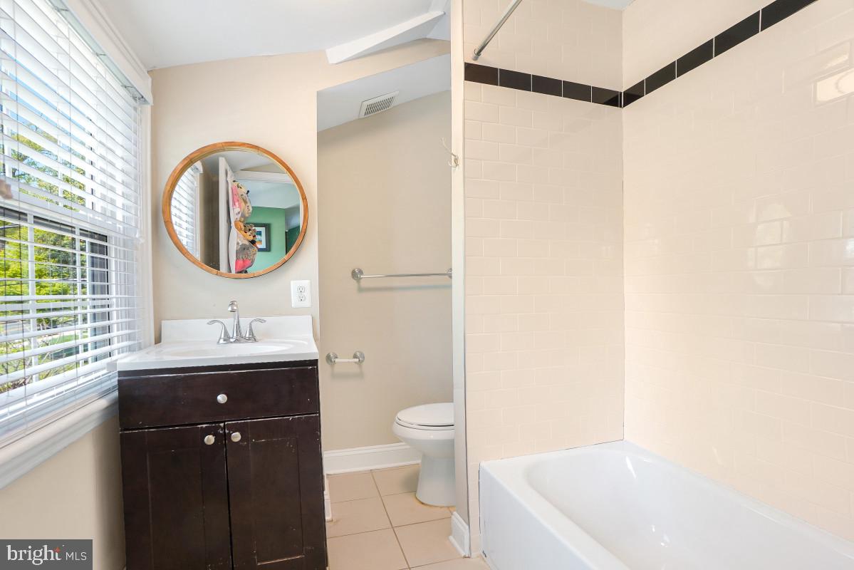 TAKOMA PARK - Residential