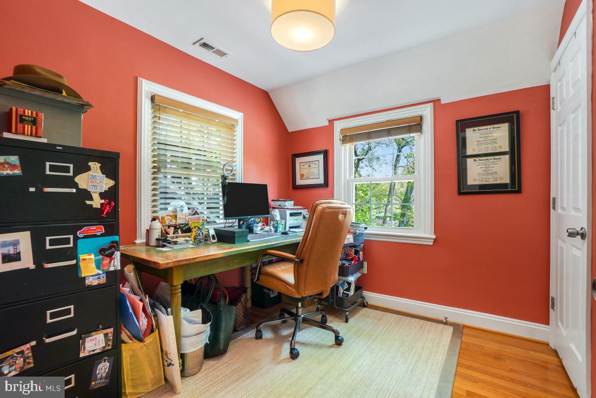 TAKOMA PARK - Residential