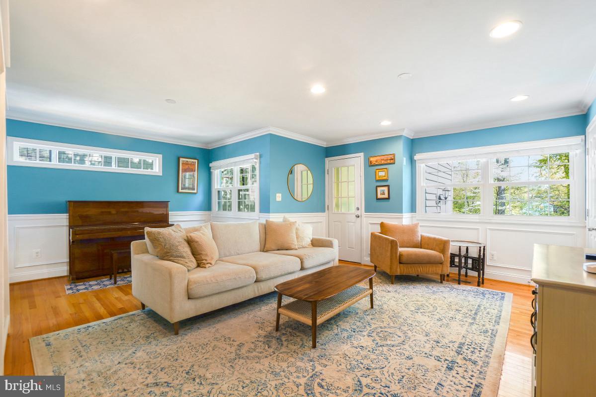 TAKOMA PARK - Residential