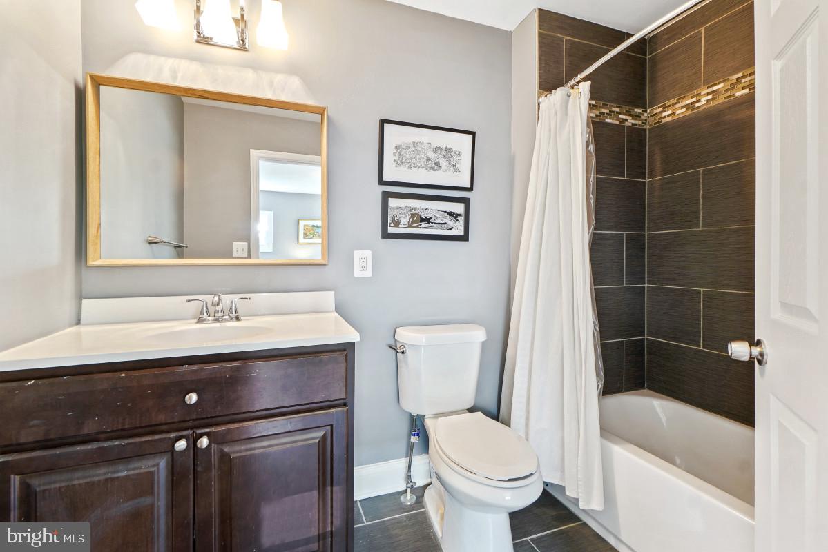 TAKOMA PARK - Residential