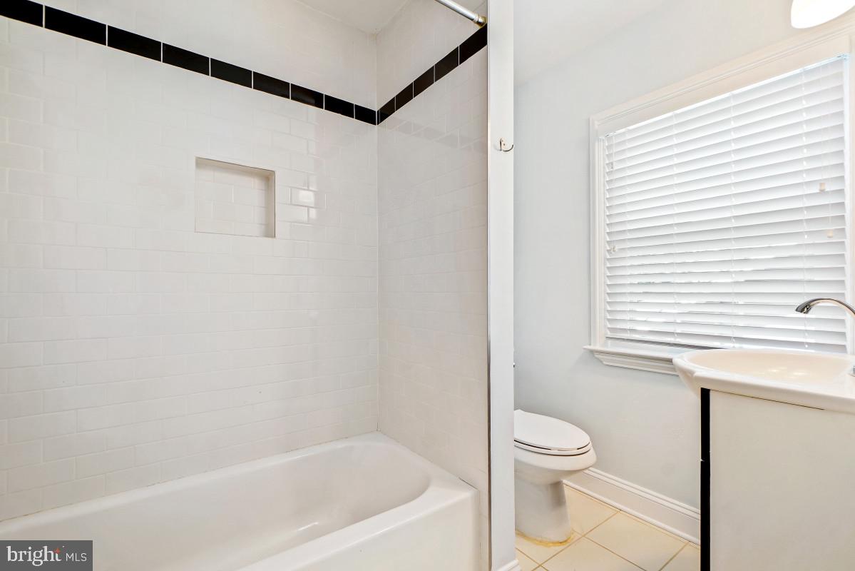 TAKOMA PARK - Residential