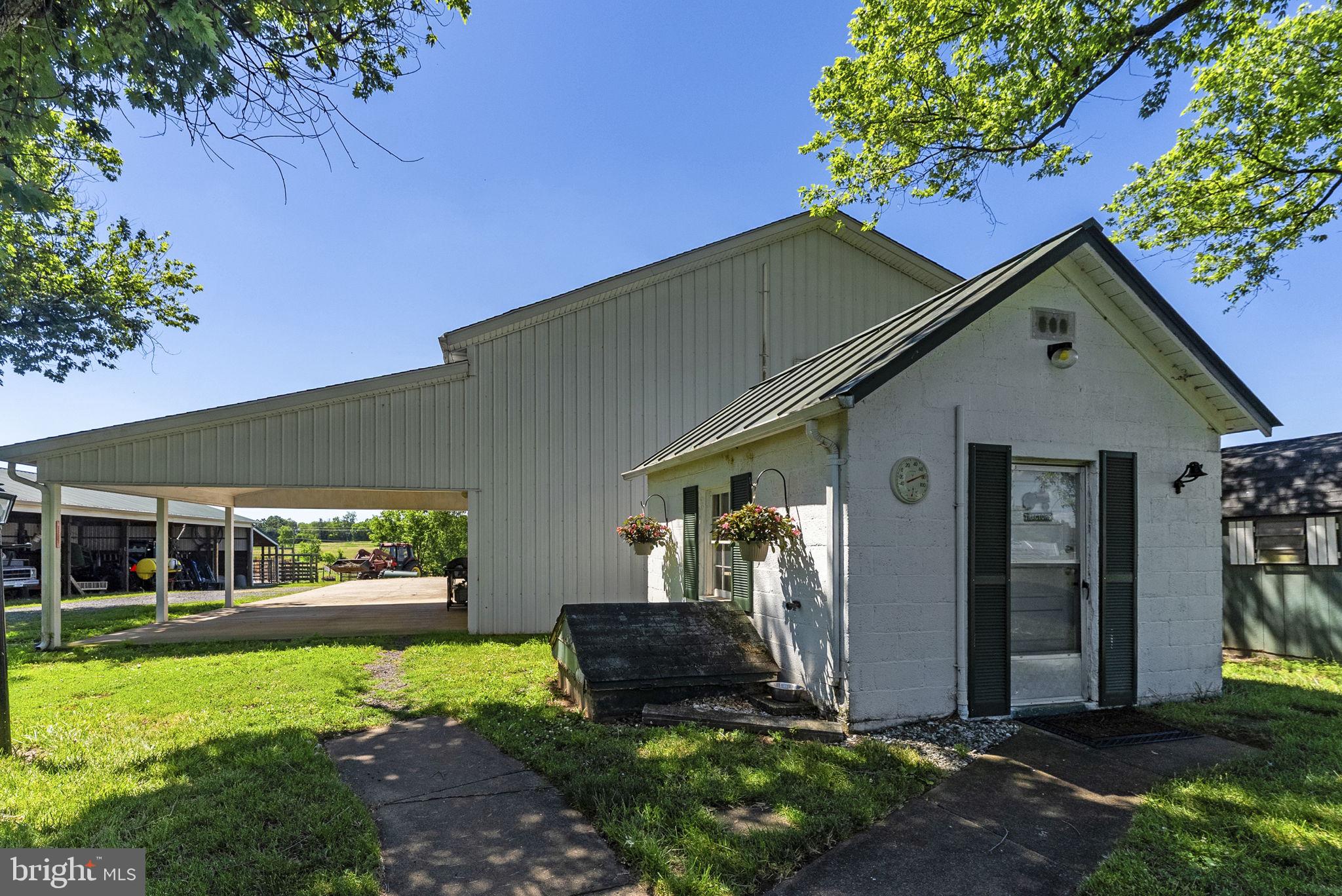 18030 Bel Pre Rd, Culpeper, VA, 22701, USA, 3 Bedrooms Bedrooms, ,2 BathroomsBathrooms,Residential,Active,18030 Bel Pre Rd,VACU2014104