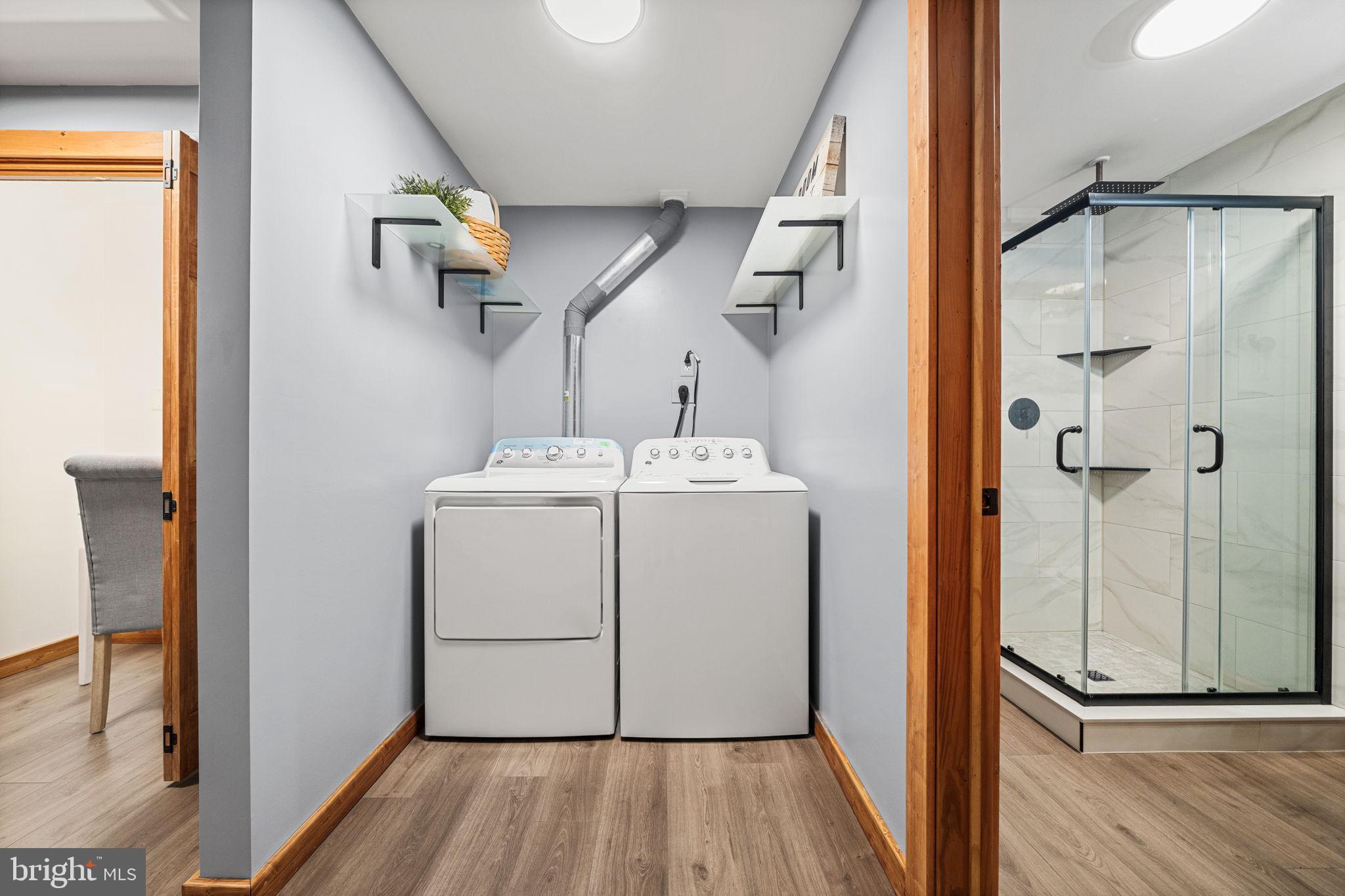 WATERFALL VILLAGE - Residential