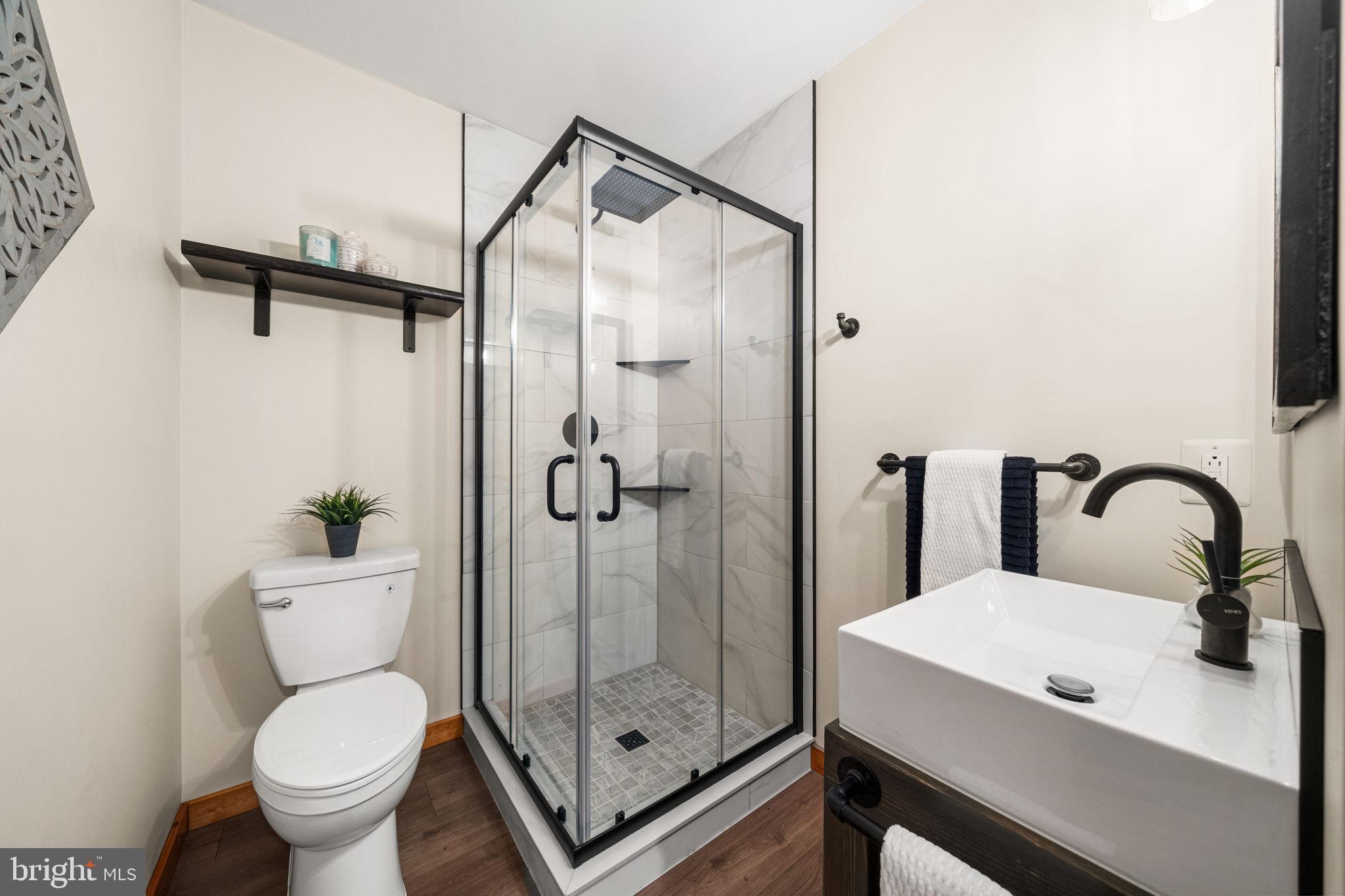 WATERFALL VILLAGE - Residential